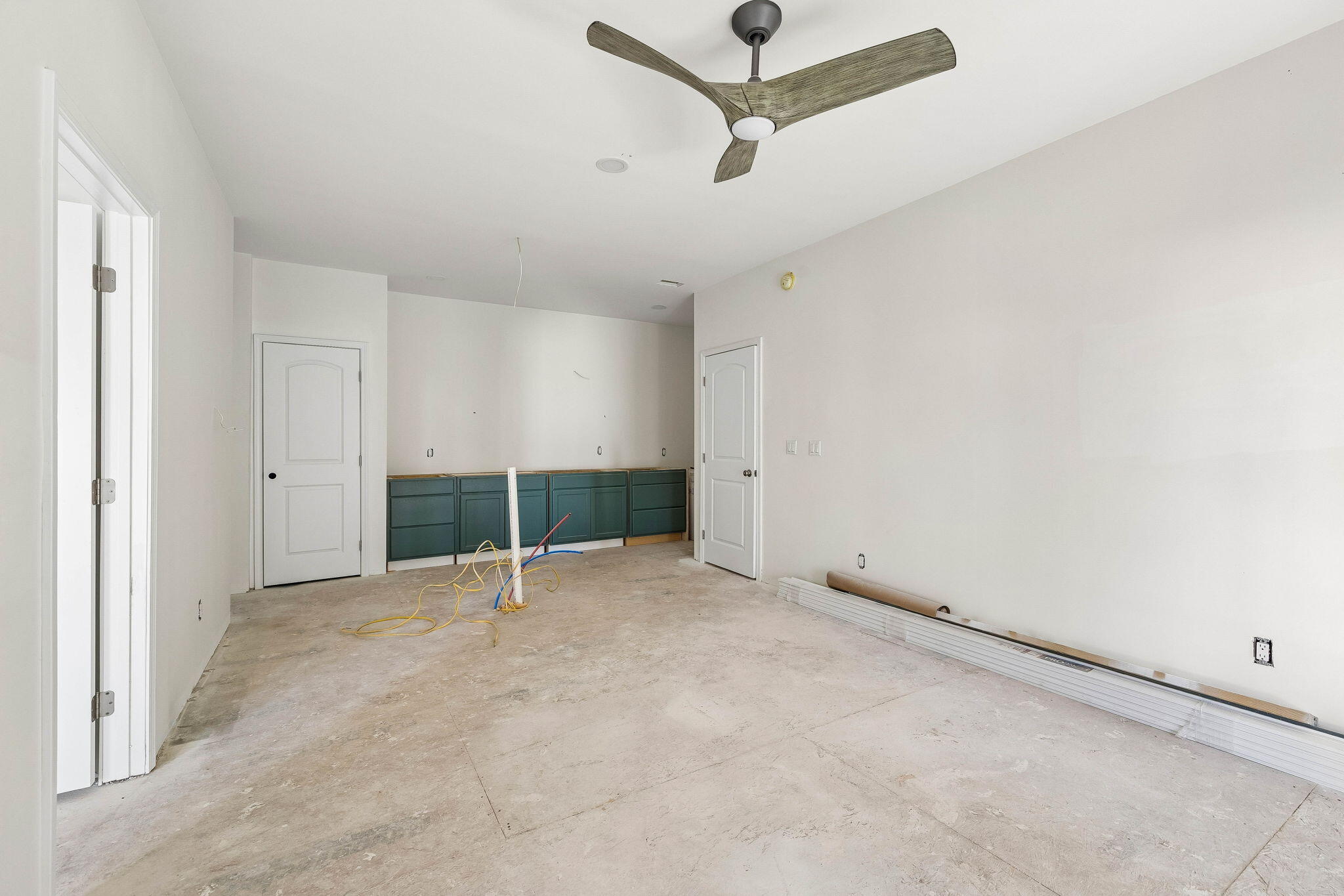 CYPRESS BREEZE PLANTATION - Residential