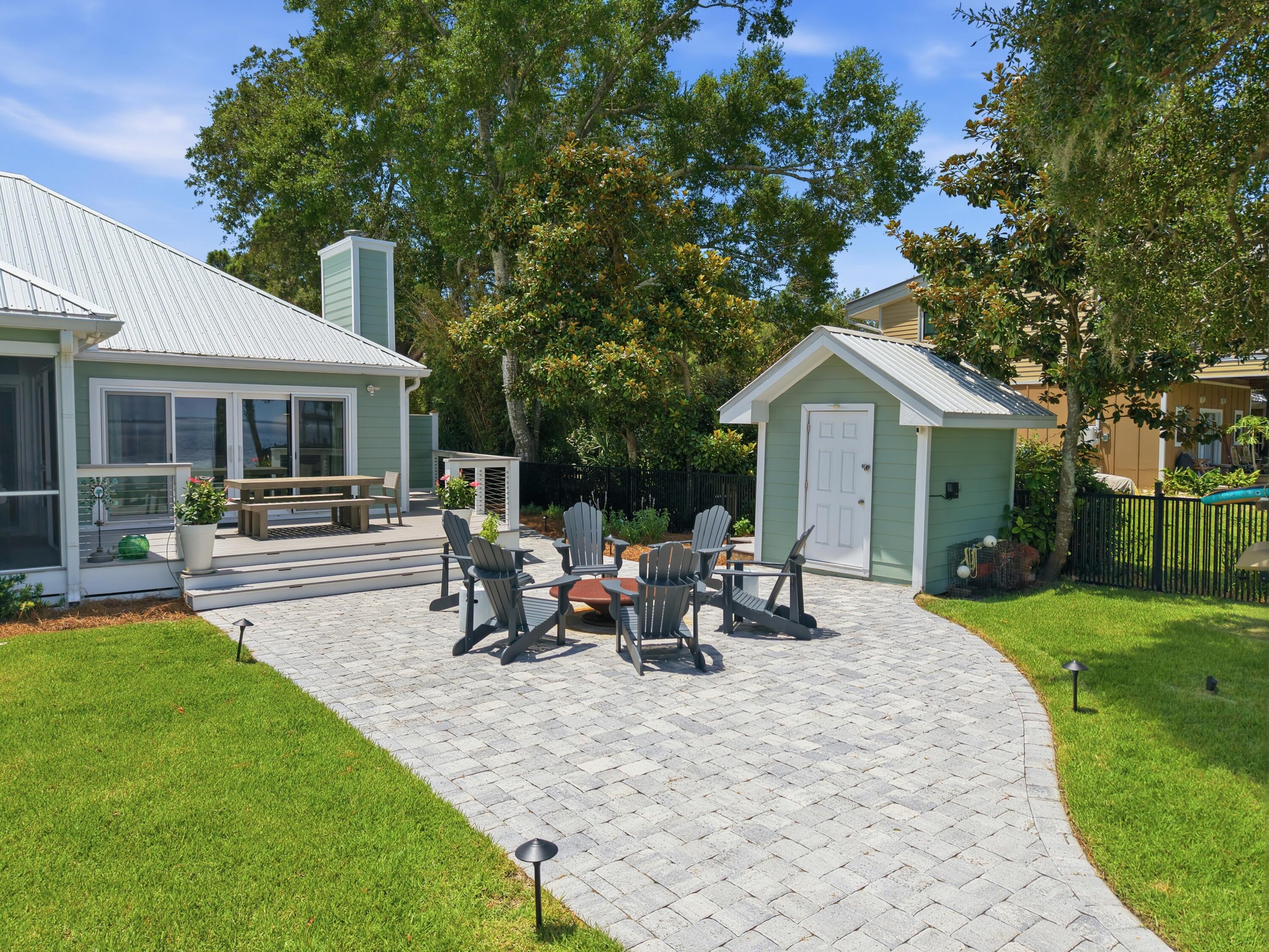 SANTA ROSA BCH EST - Residential