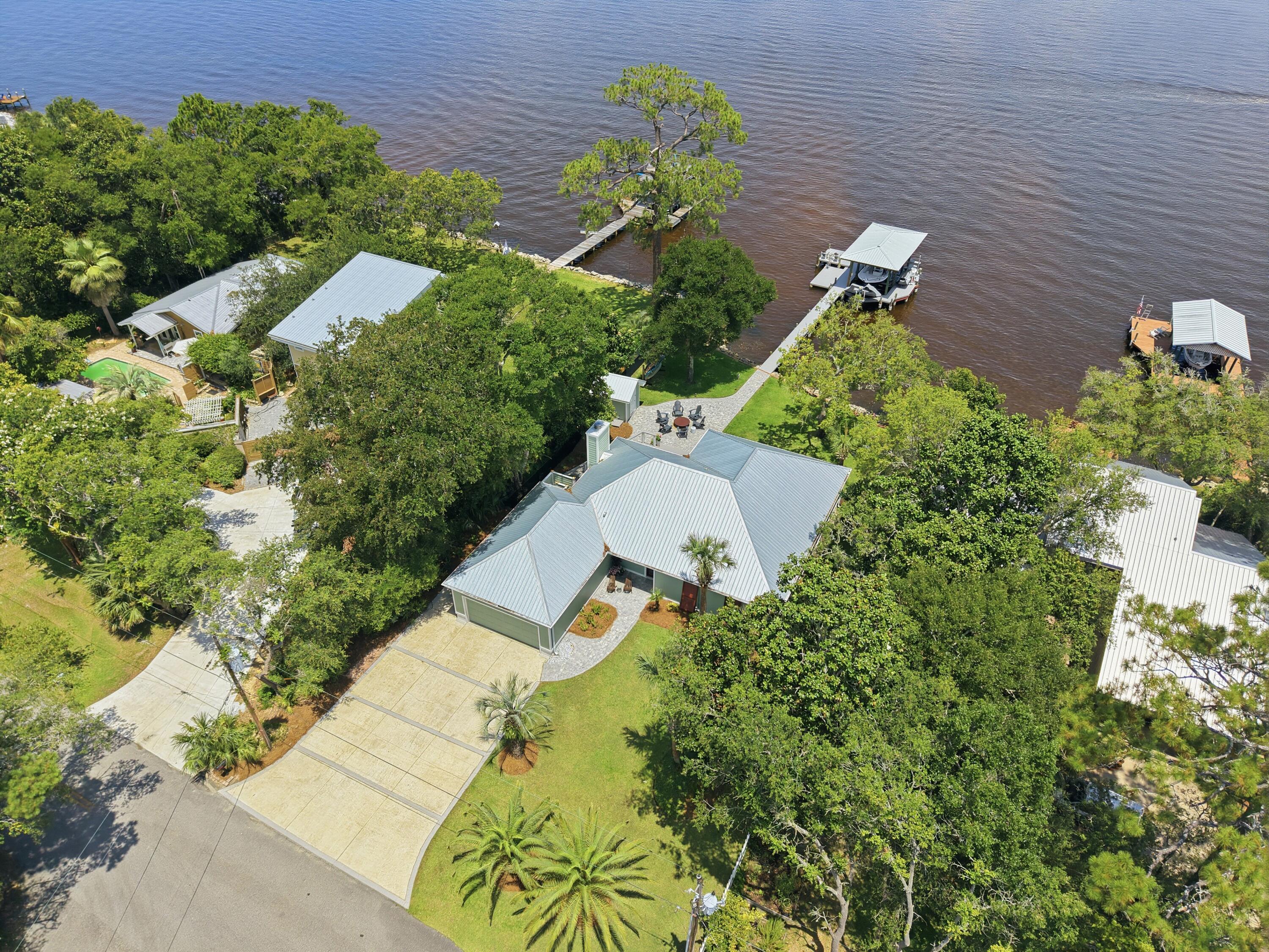 SANTA ROSA BCH EST - Residential
