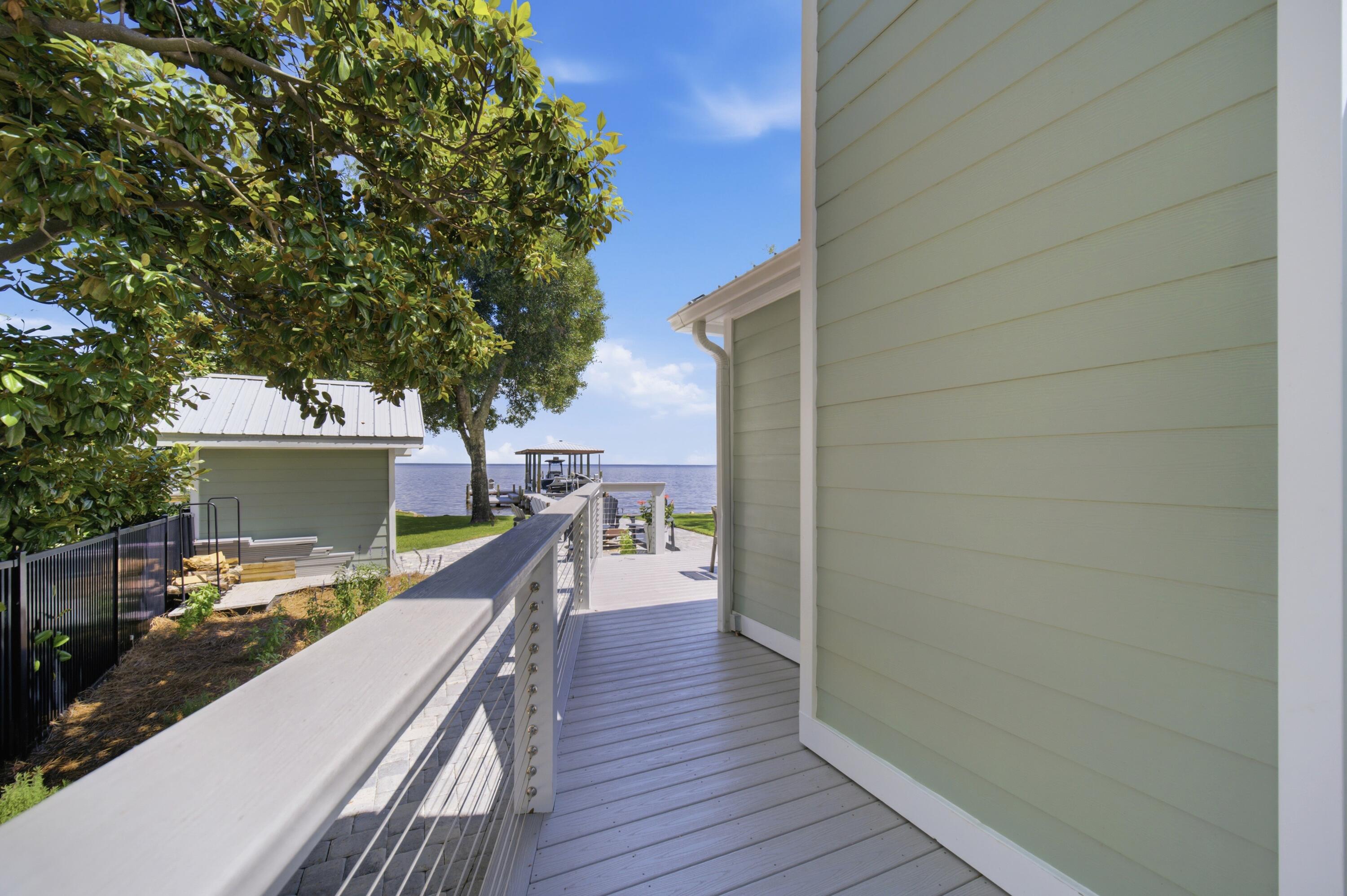 SANTA ROSA BCH EST - Residential