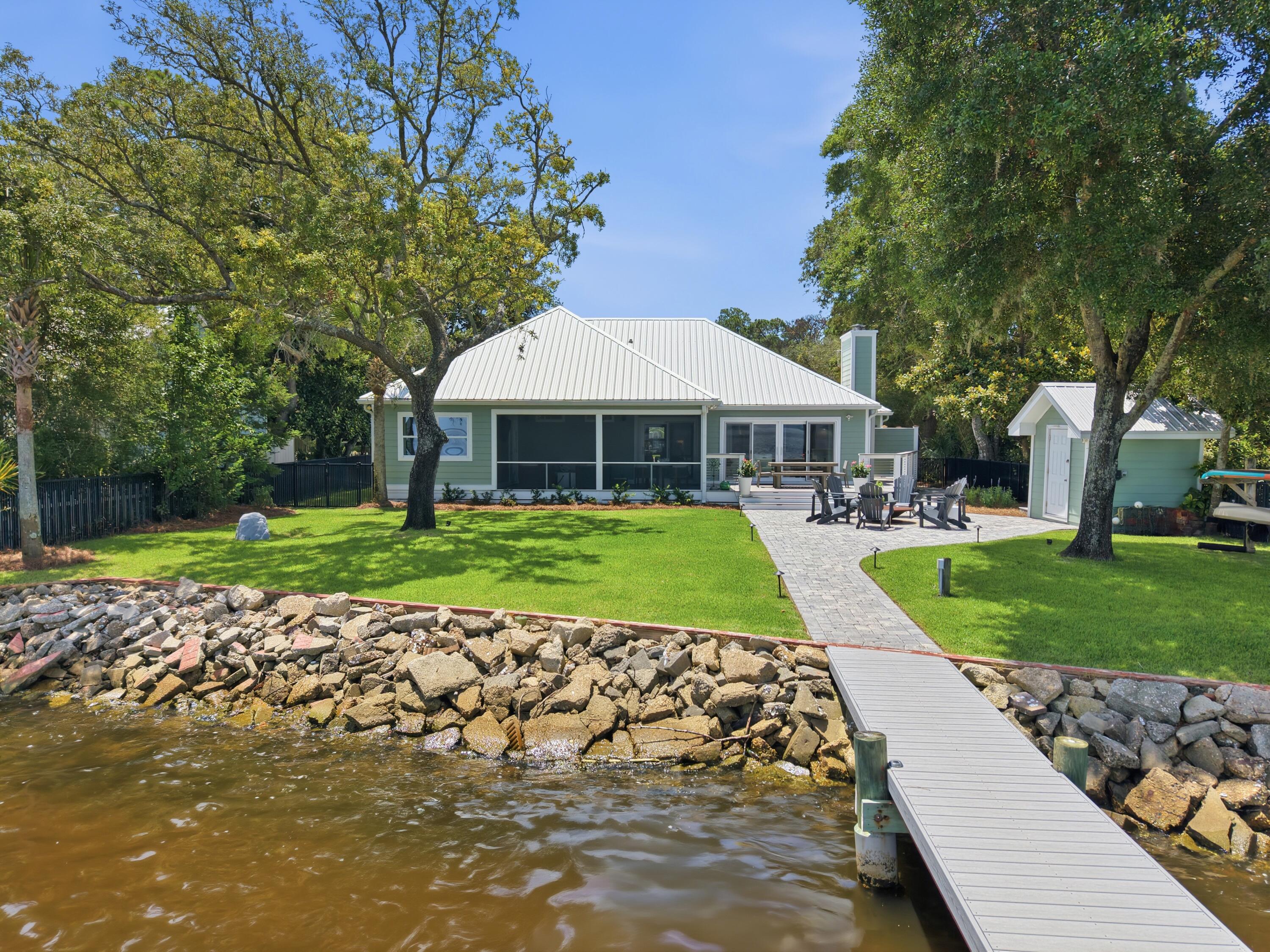 SANTA ROSA BCH EST - Residential