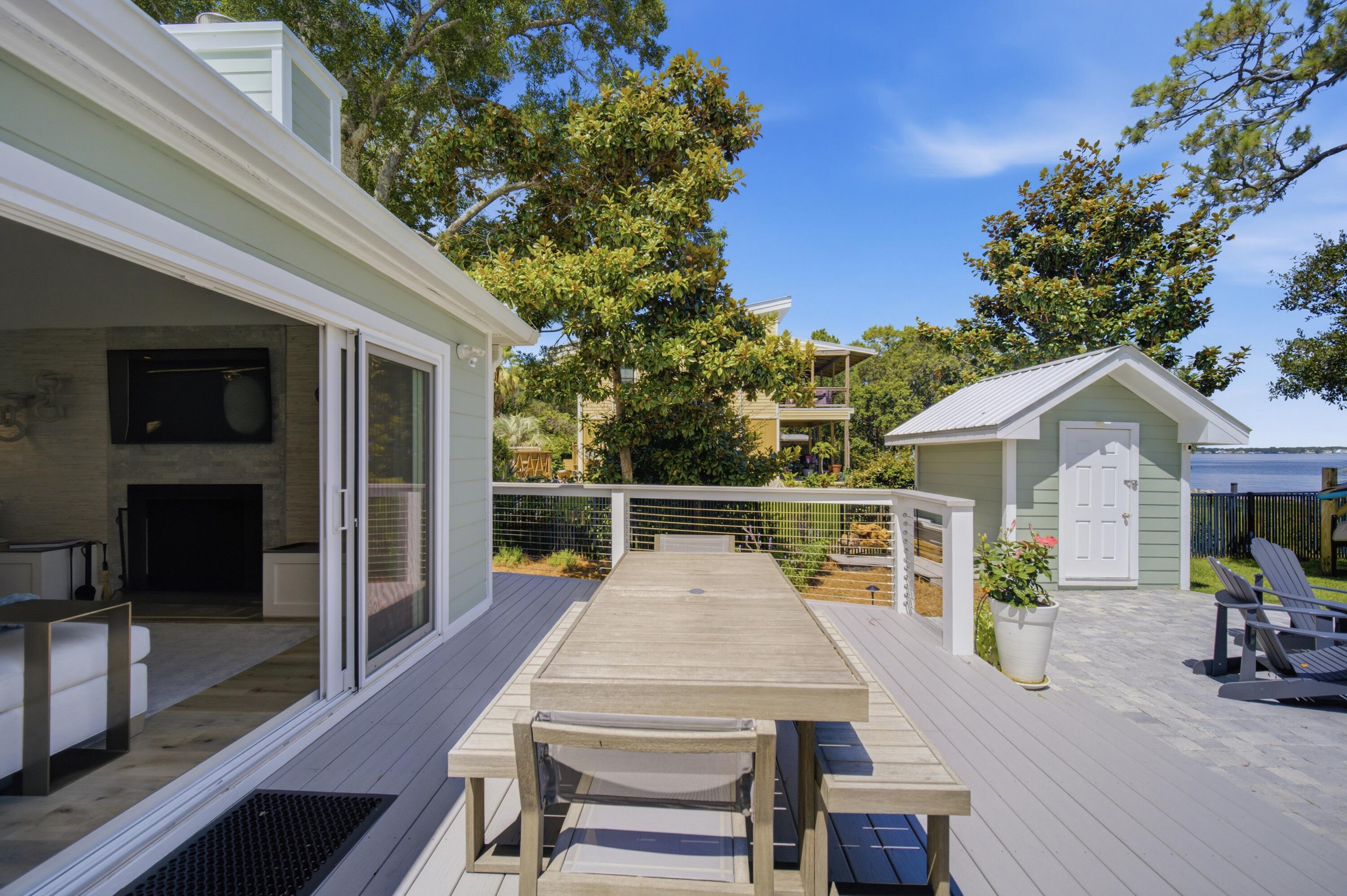 SANTA ROSA BCH EST - Residential