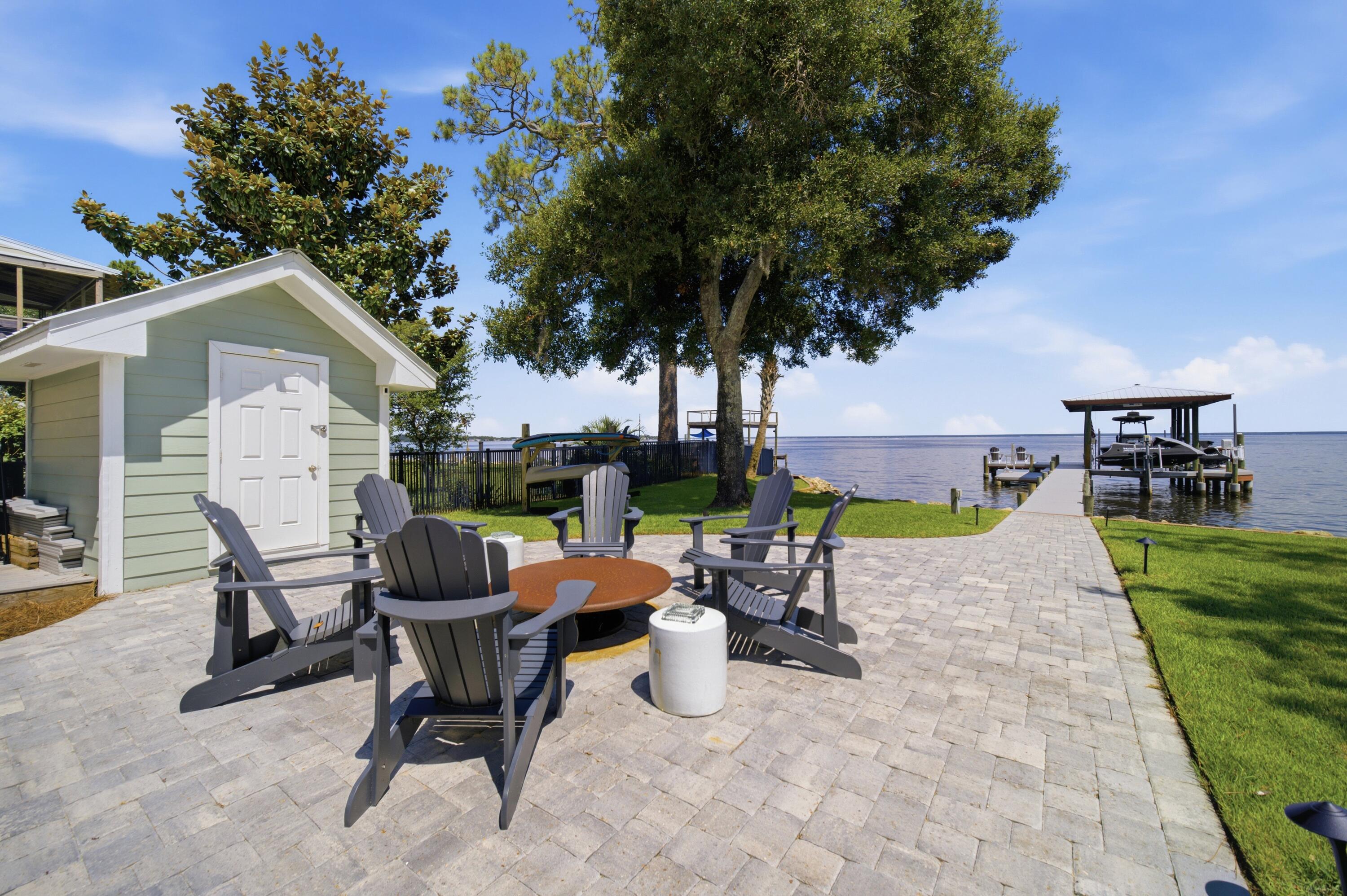 SANTA ROSA BCH EST - Residential