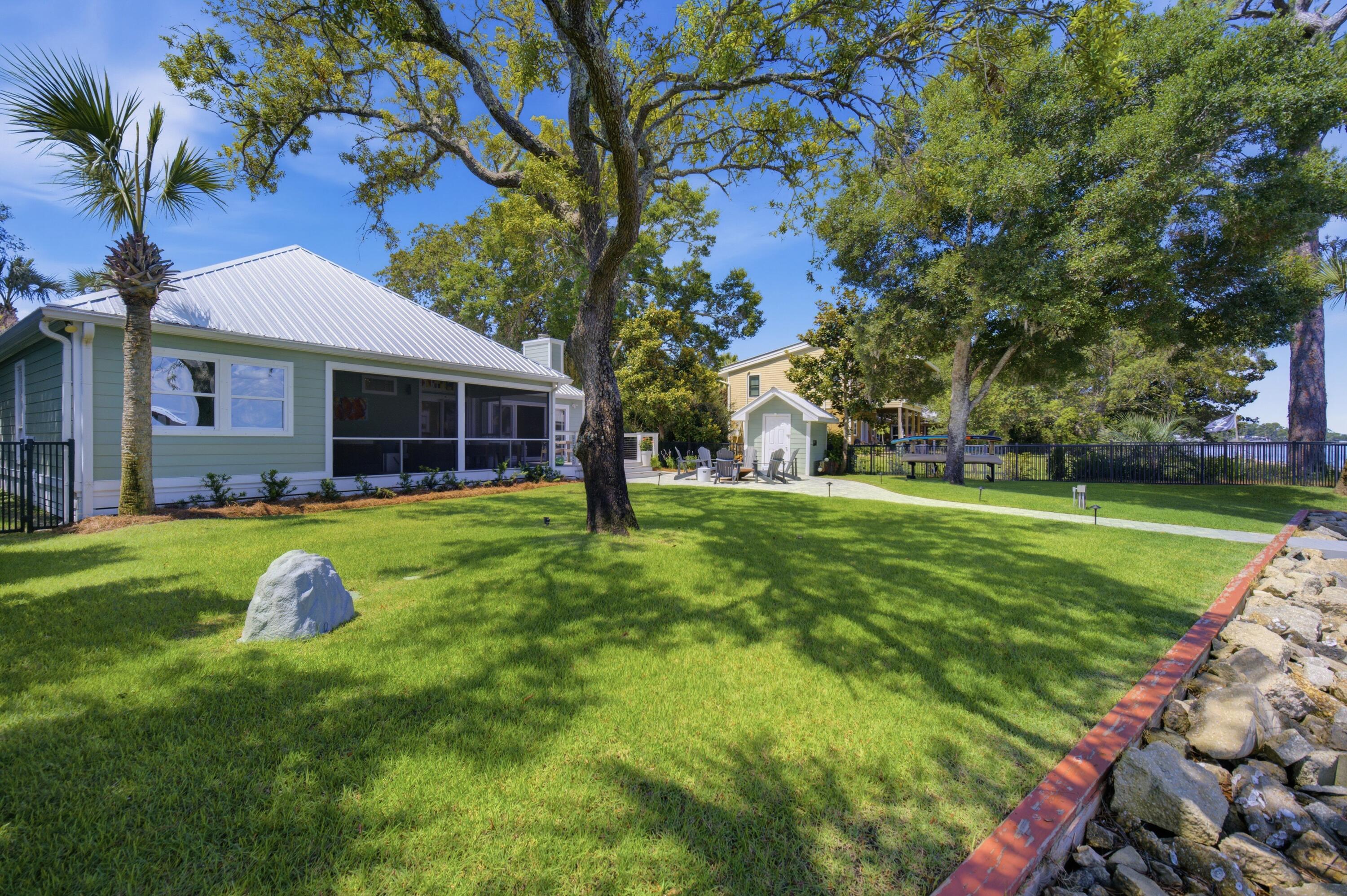 SANTA ROSA BCH EST - Residential