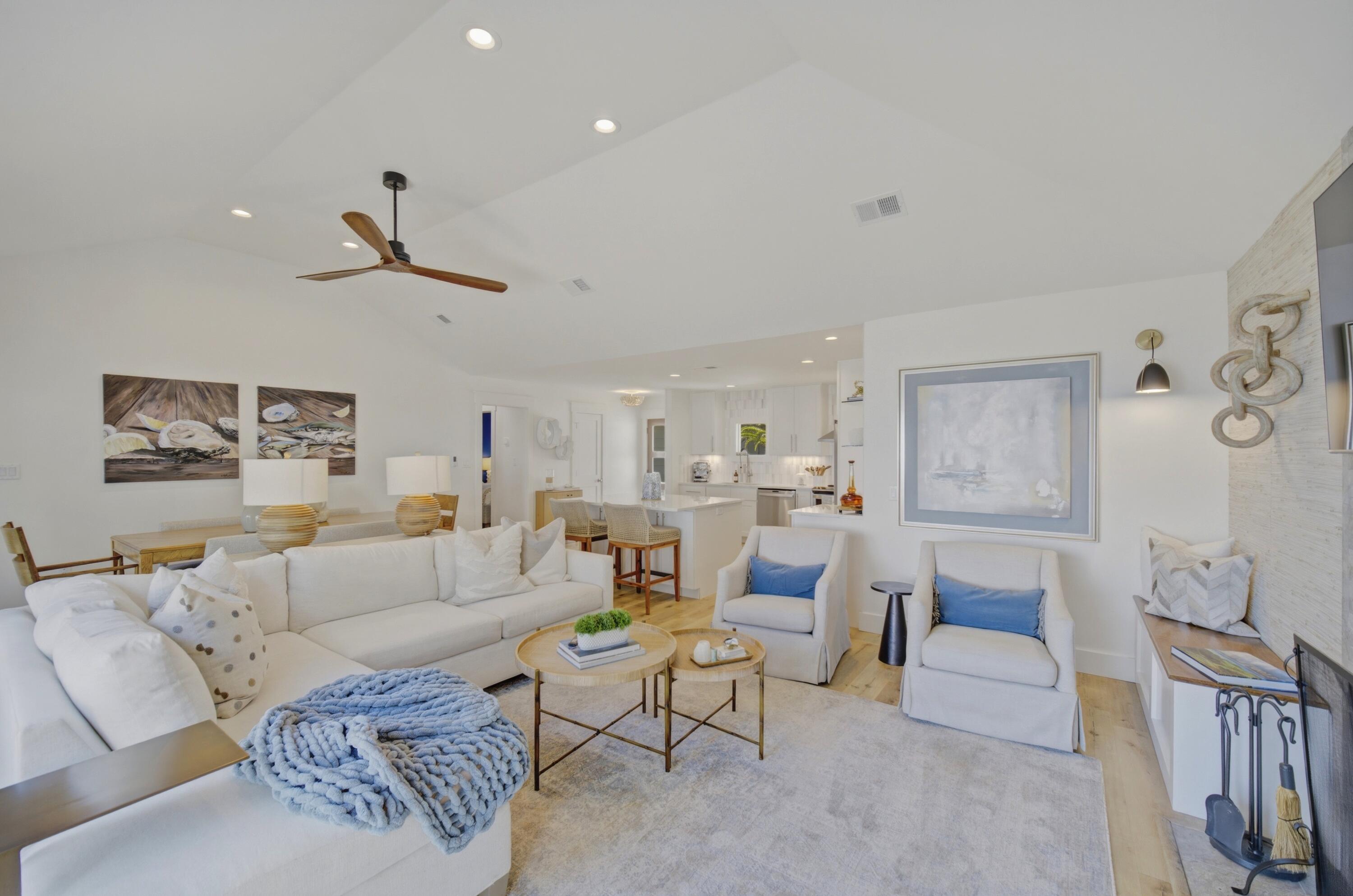 SANTA ROSA BCH EST - Residential