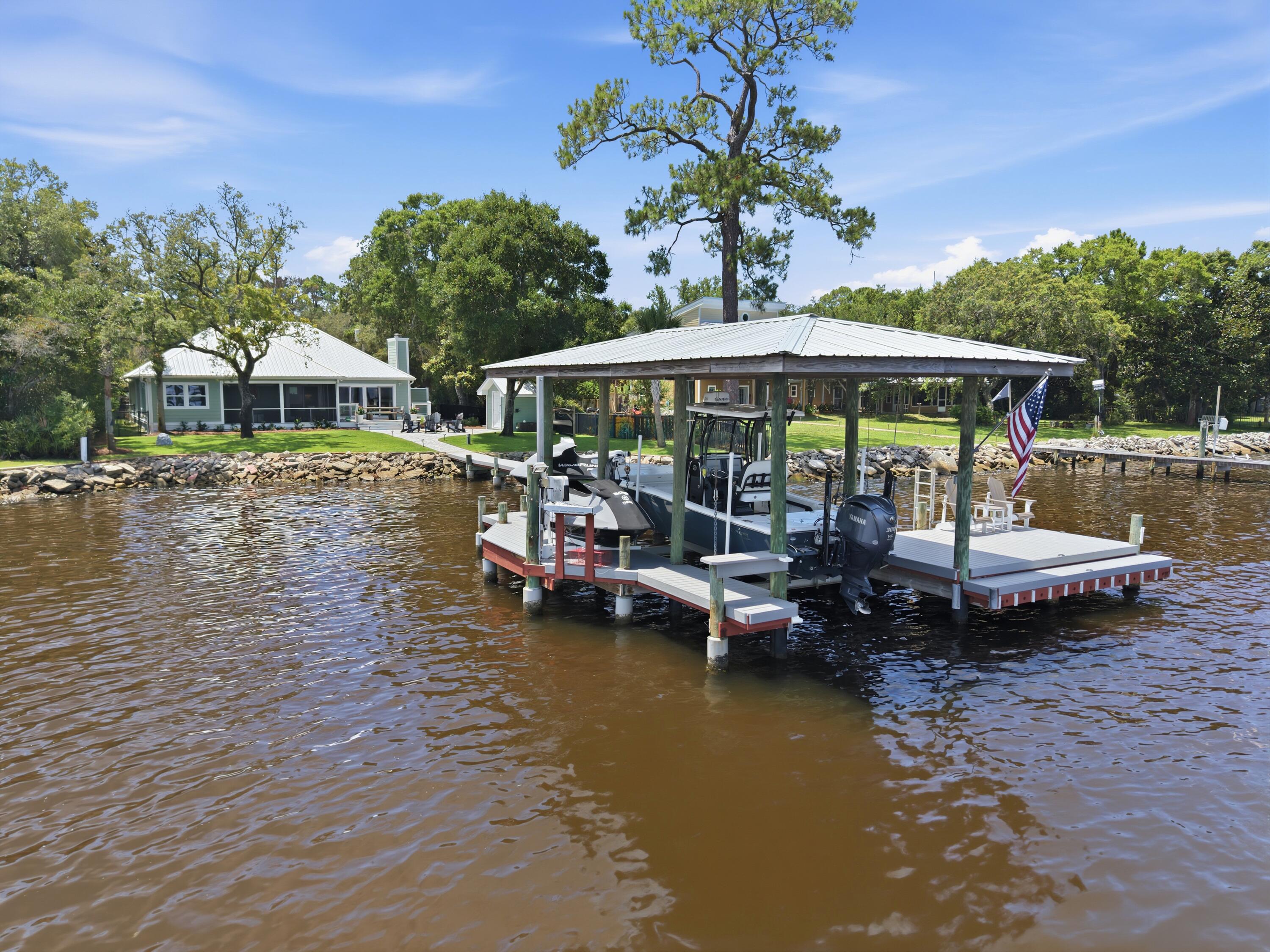 SANTA ROSA BCH EST - Residential