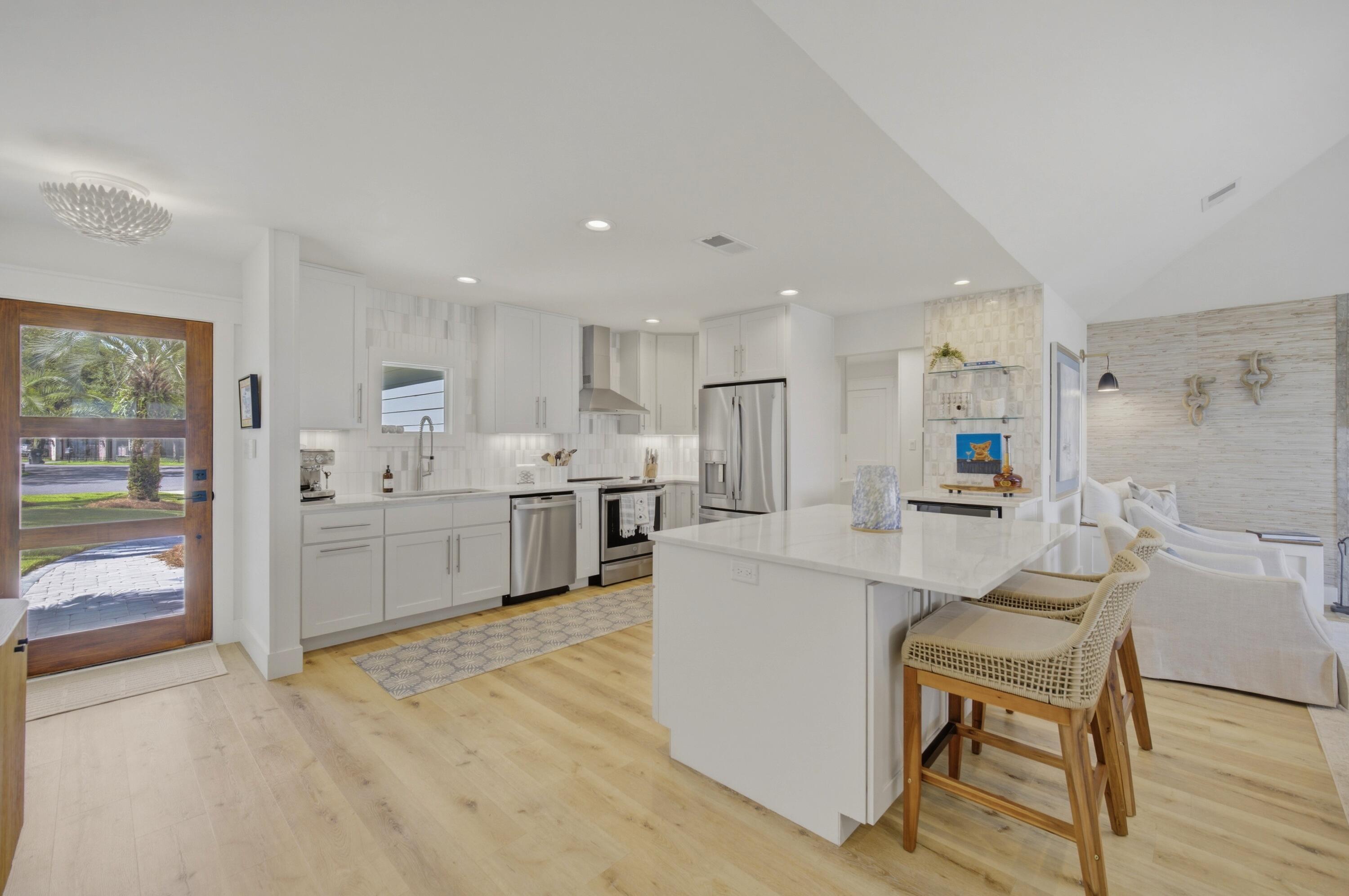 SANTA ROSA BCH EST - Residential