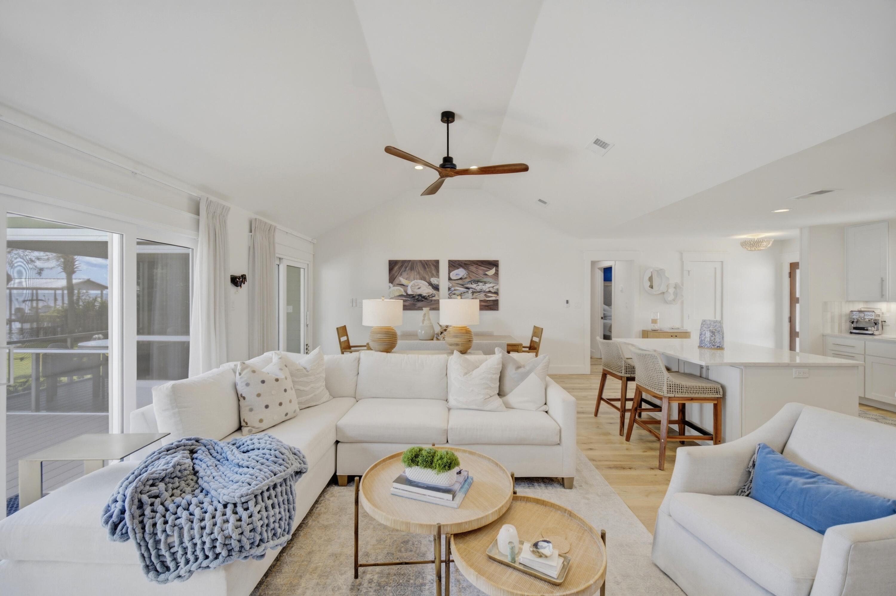 SANTA ROSA BCH EST - Residential
