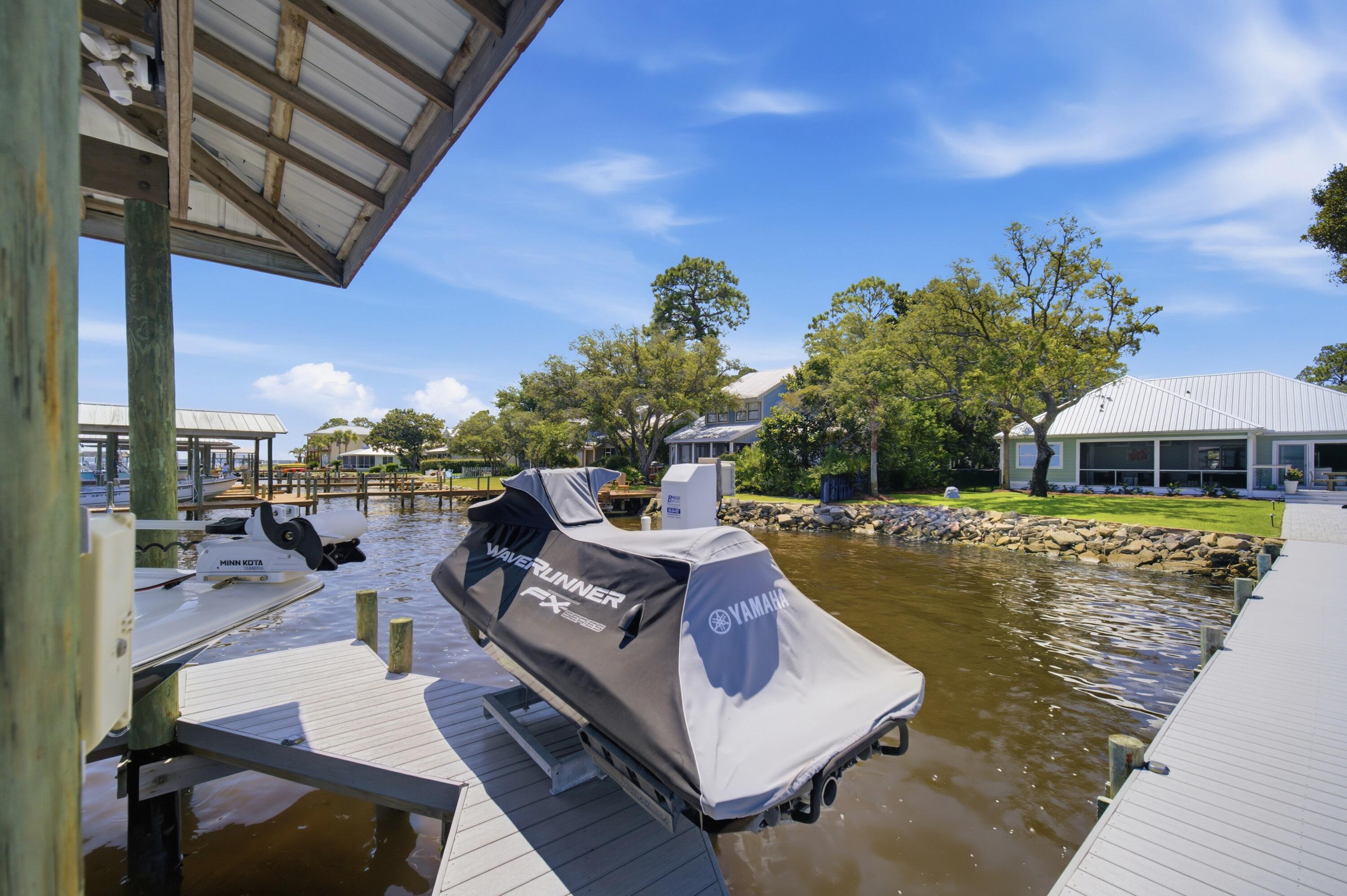 SANTA ROSA BCH EST - Residential
