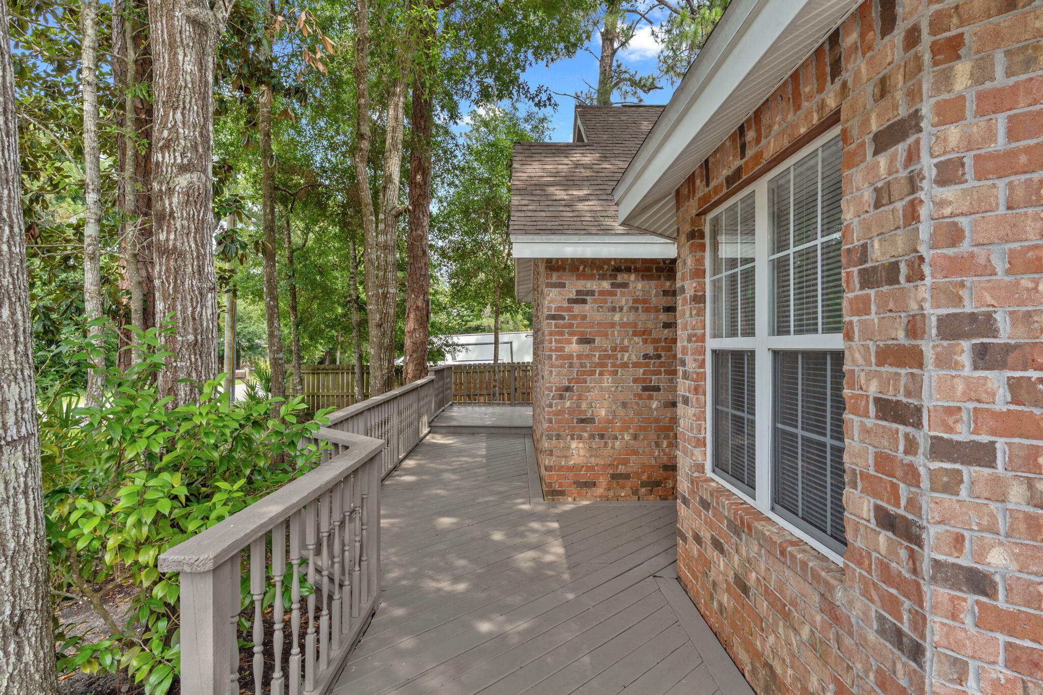 HARBOR OAKS - Residential