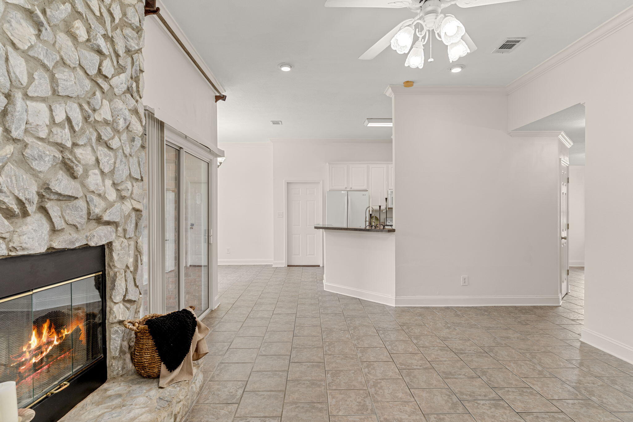 HARBOR OAKS - Residential