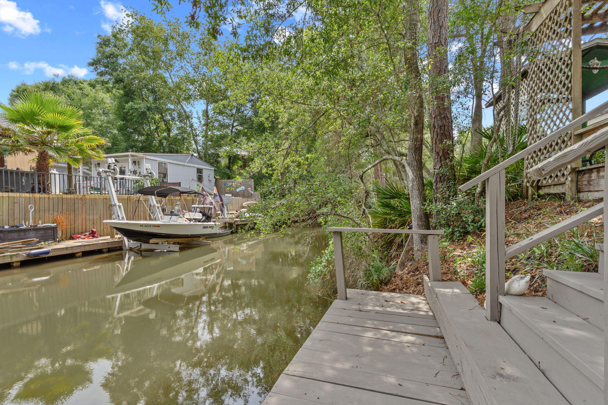 HARBOR OAKS - Residential