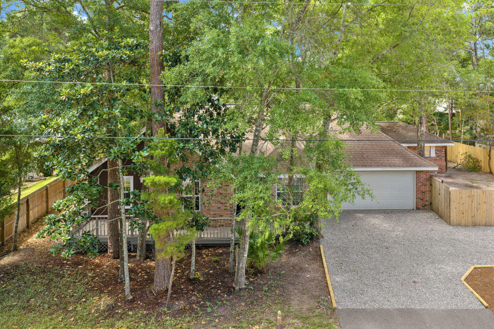 HARBOR OAKS - Residential