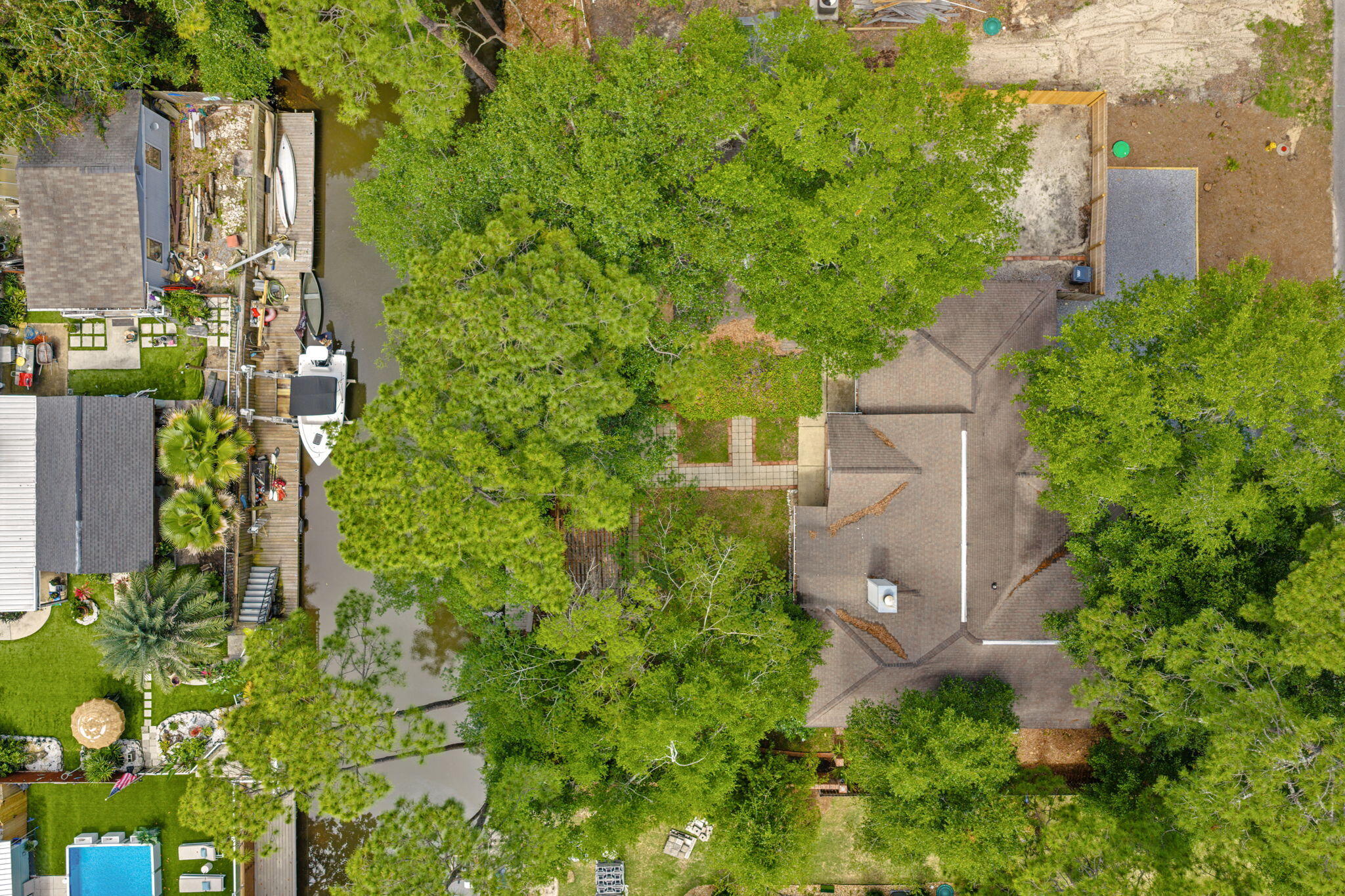 HARBOR OAKS - Residential