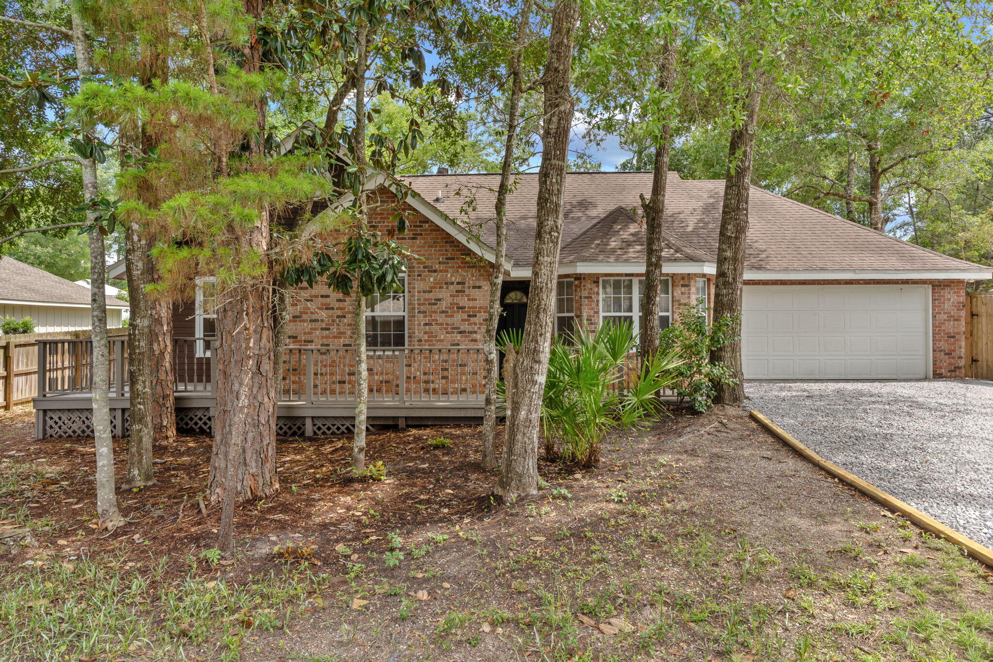 HARBOR OAKS - Residential