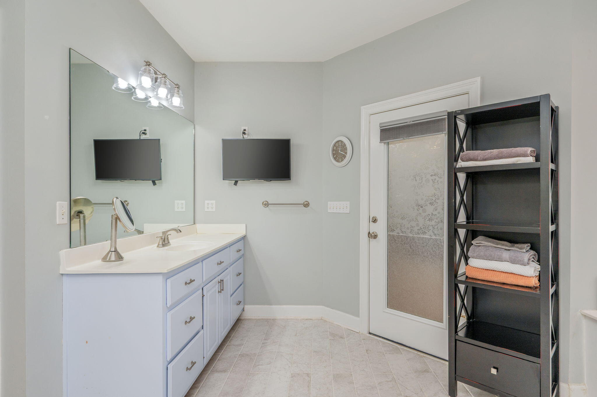 ASHLEY PLACE - Residential