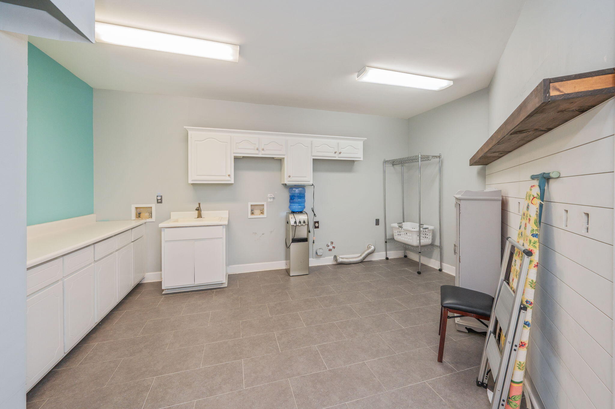 ASHLEY PLACE - Residential