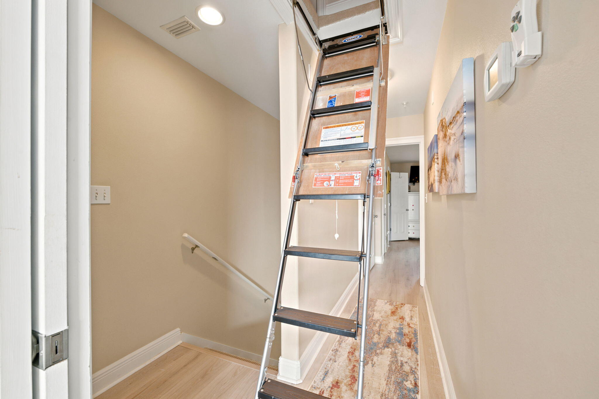 SEA PINES T/H - Residential
