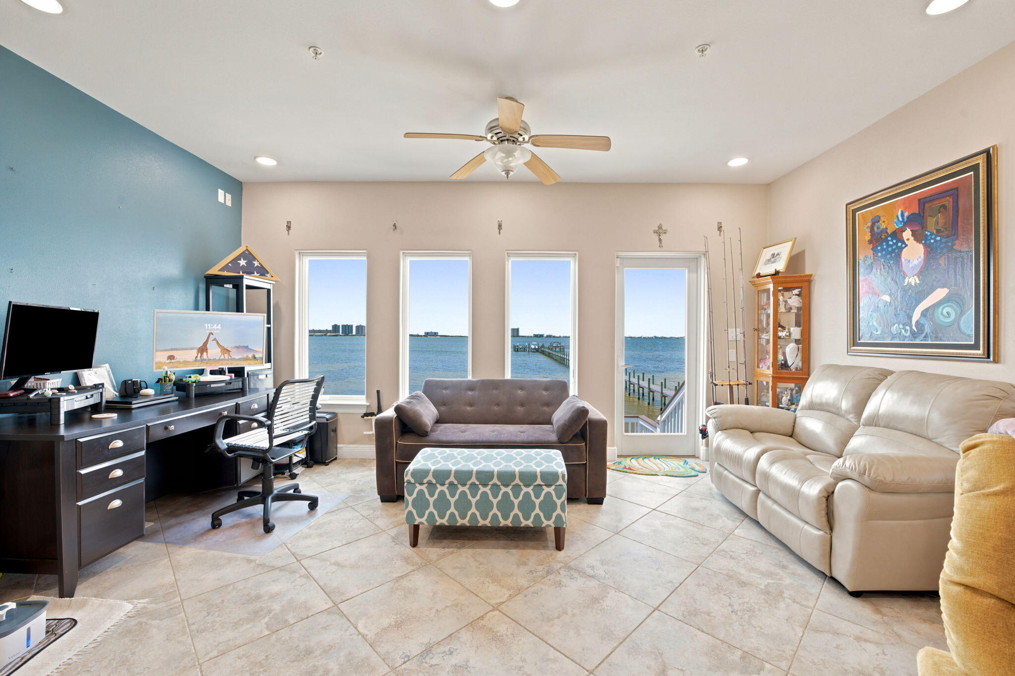 SEA PINES T/H - Residential