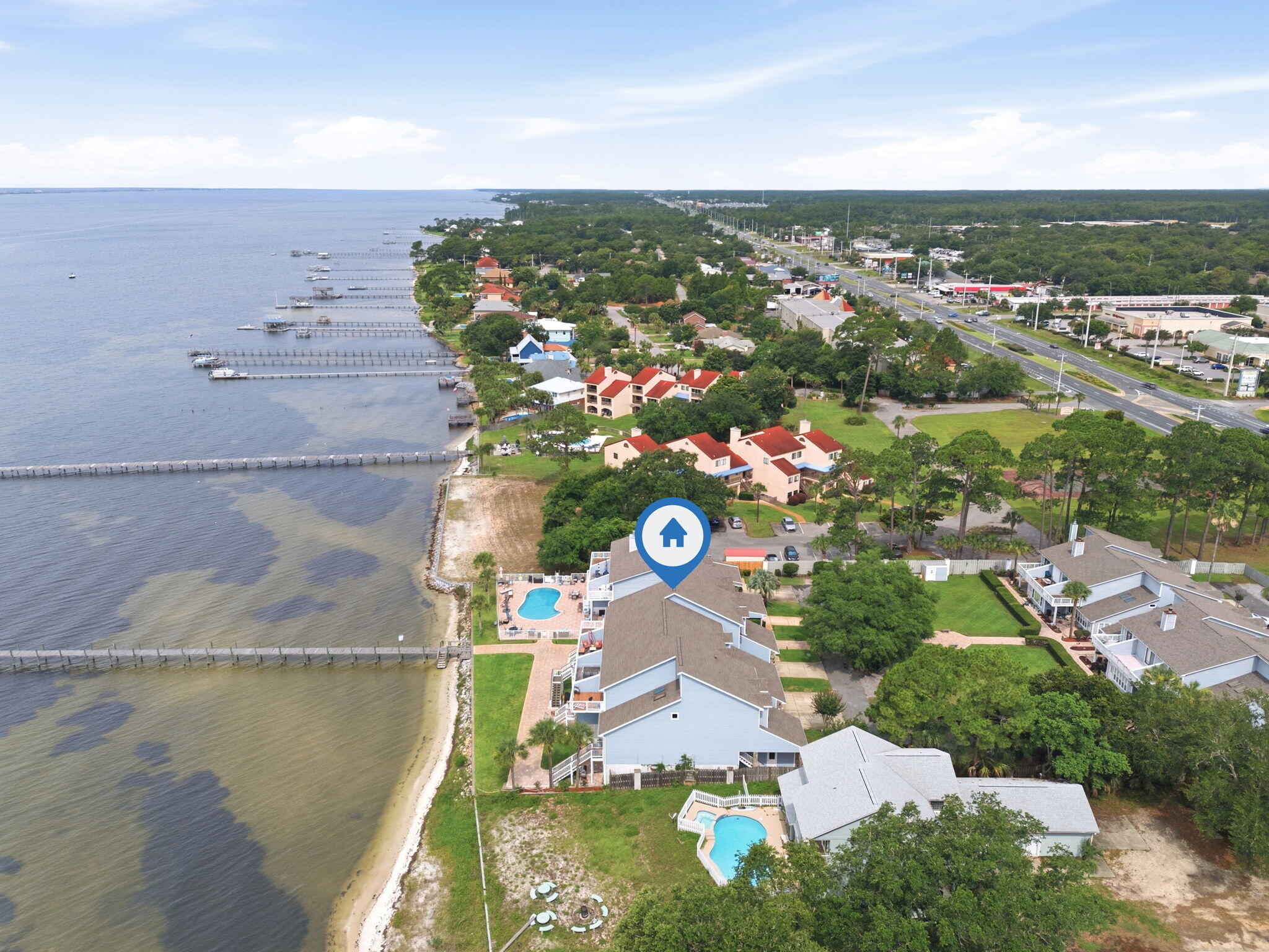 SEA PINES T/H - Residential