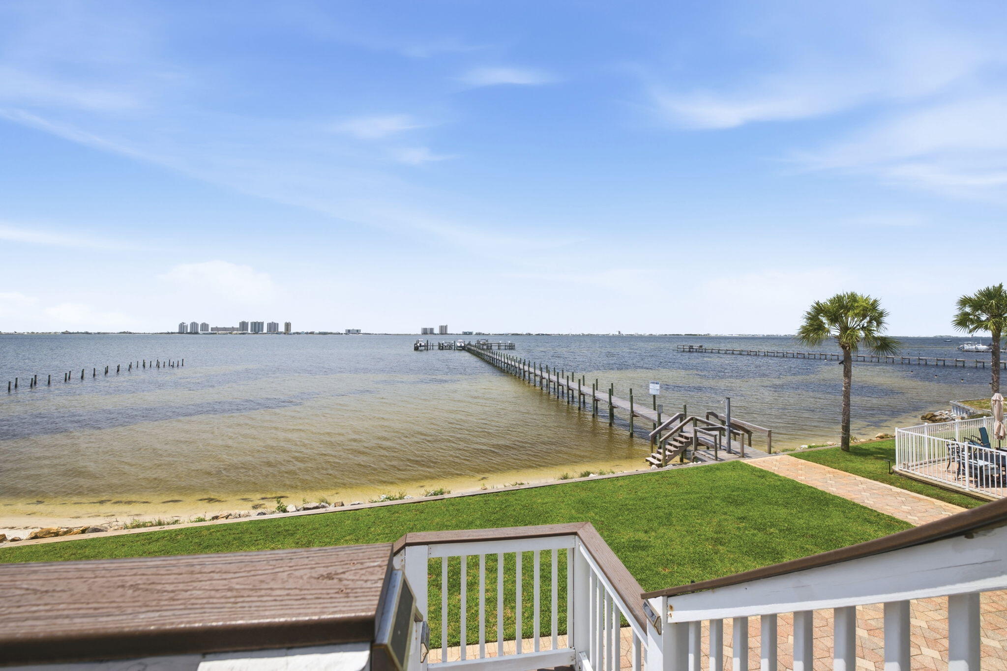 SEA PINES T/H - Residential
