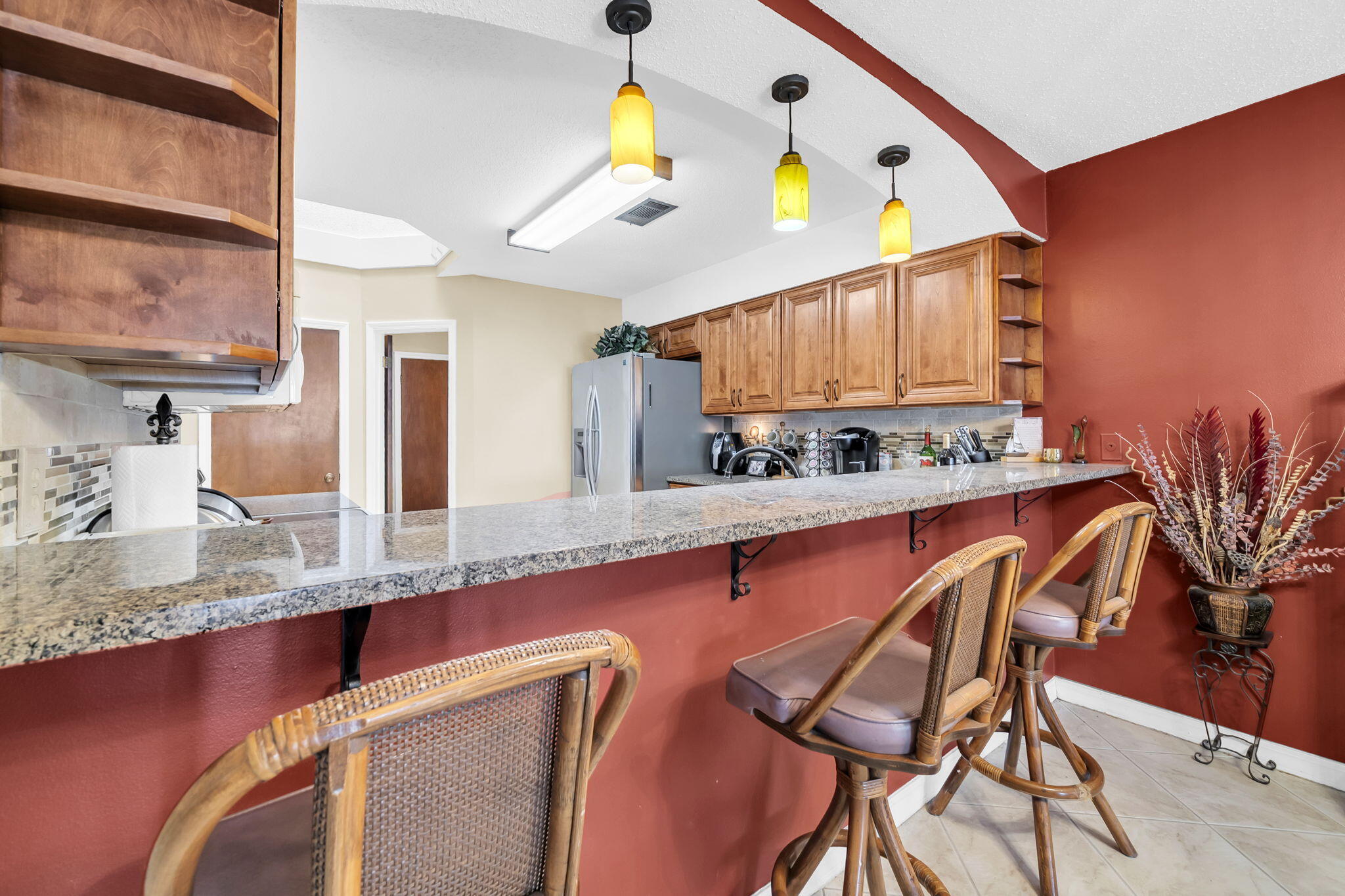 WATER OAKS 2 T/H - Residential