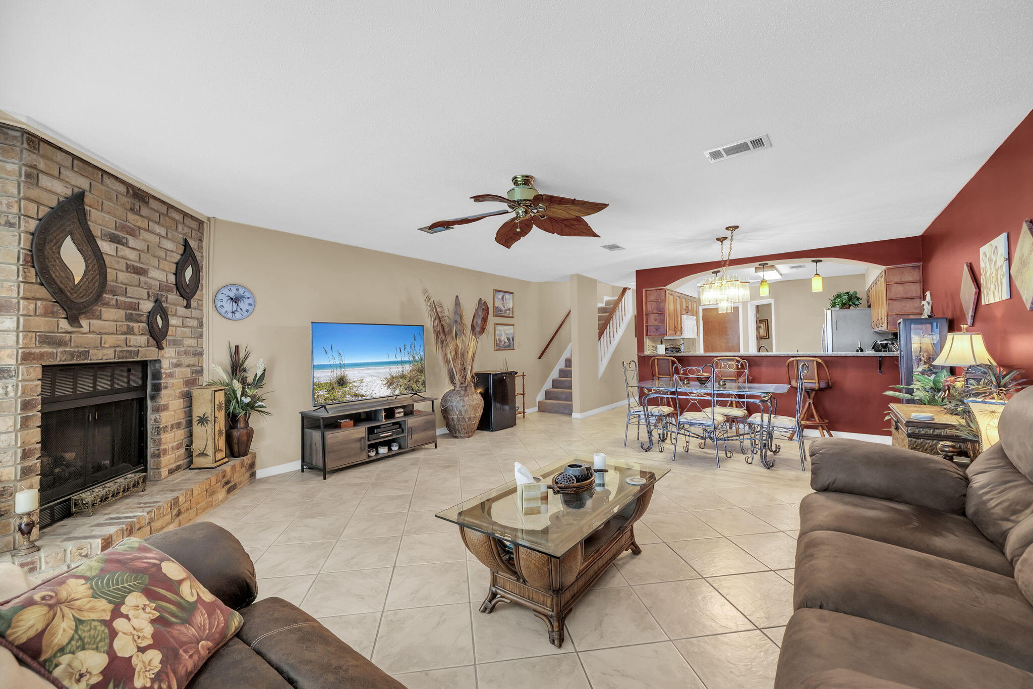 WATER OAKS 2 T/H - Residential