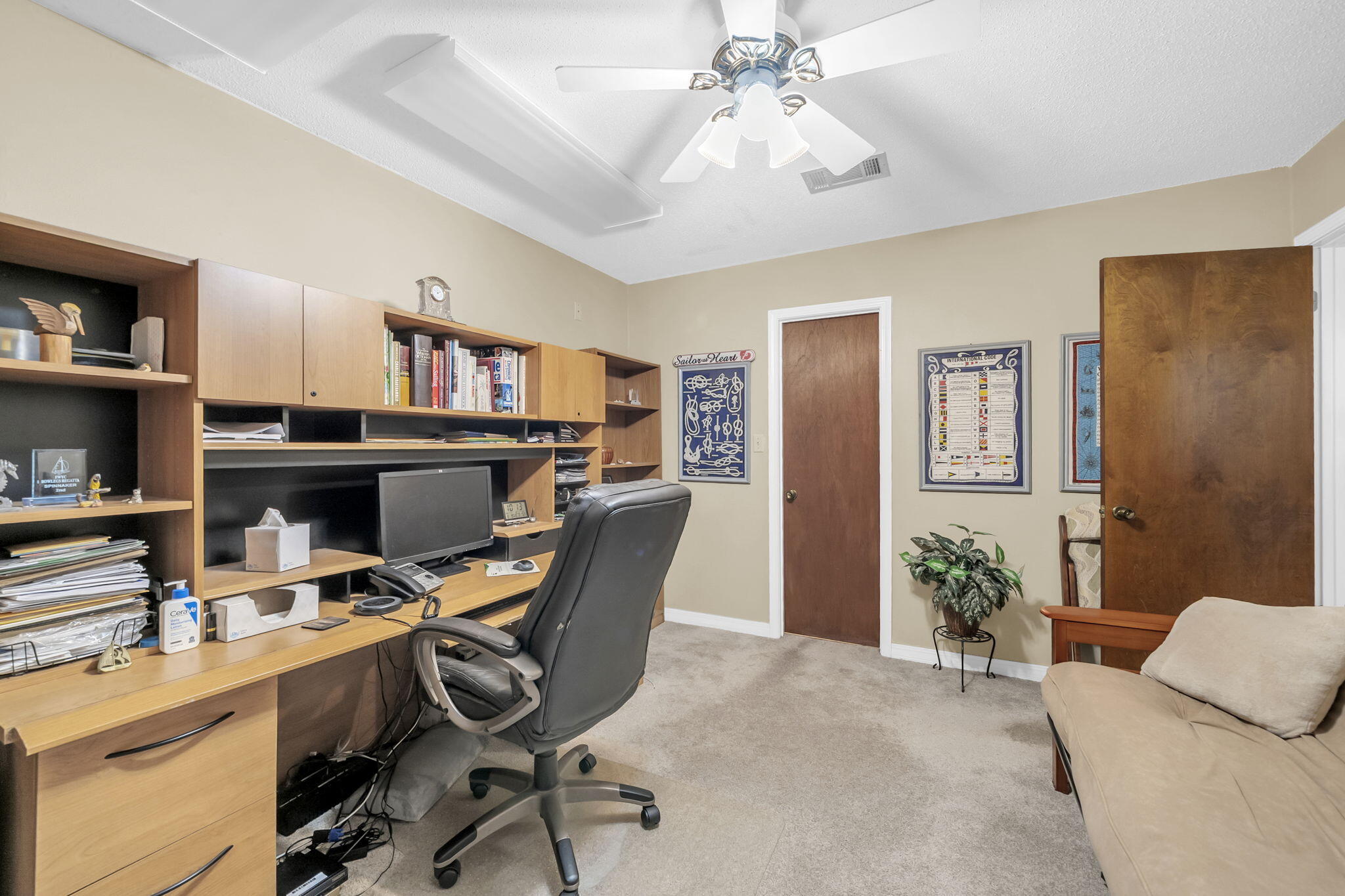 WATER OAKS 2 T/H - Residential
