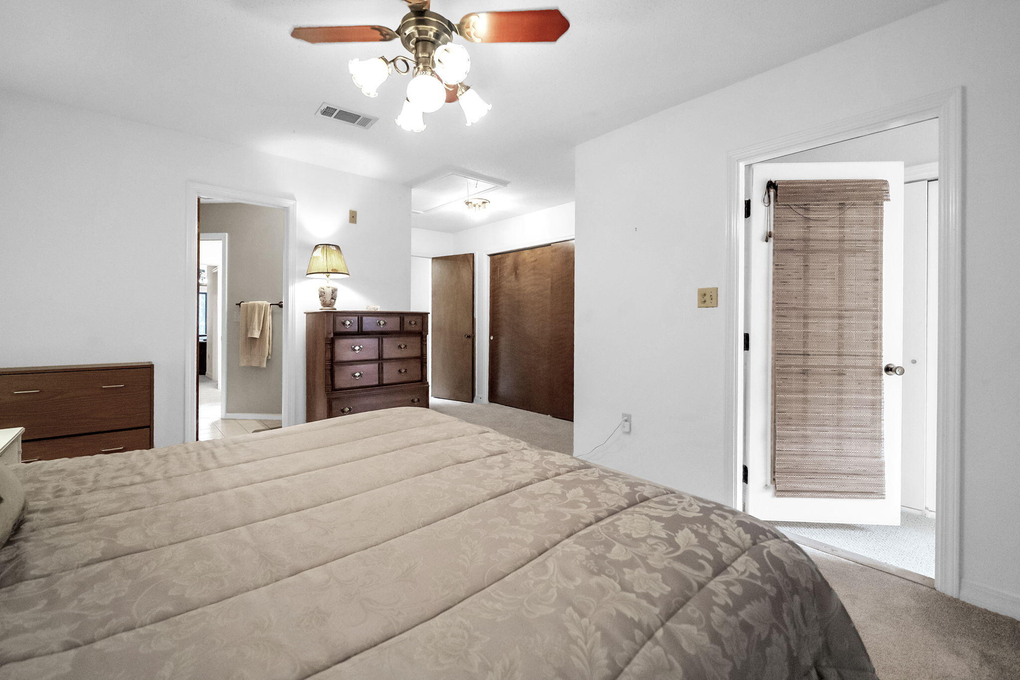 WATER OAKS 2 T/H - Residential