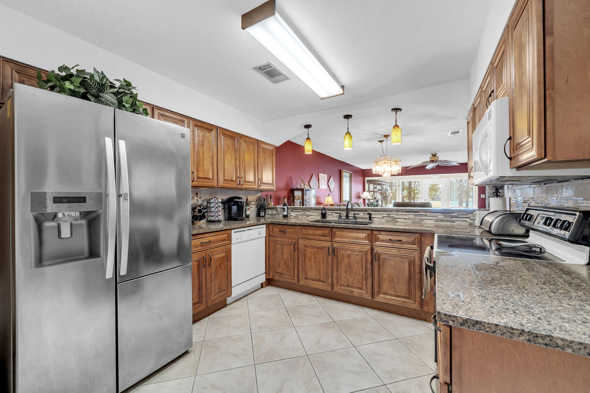 WATER OAKS 2 T/H - Residential