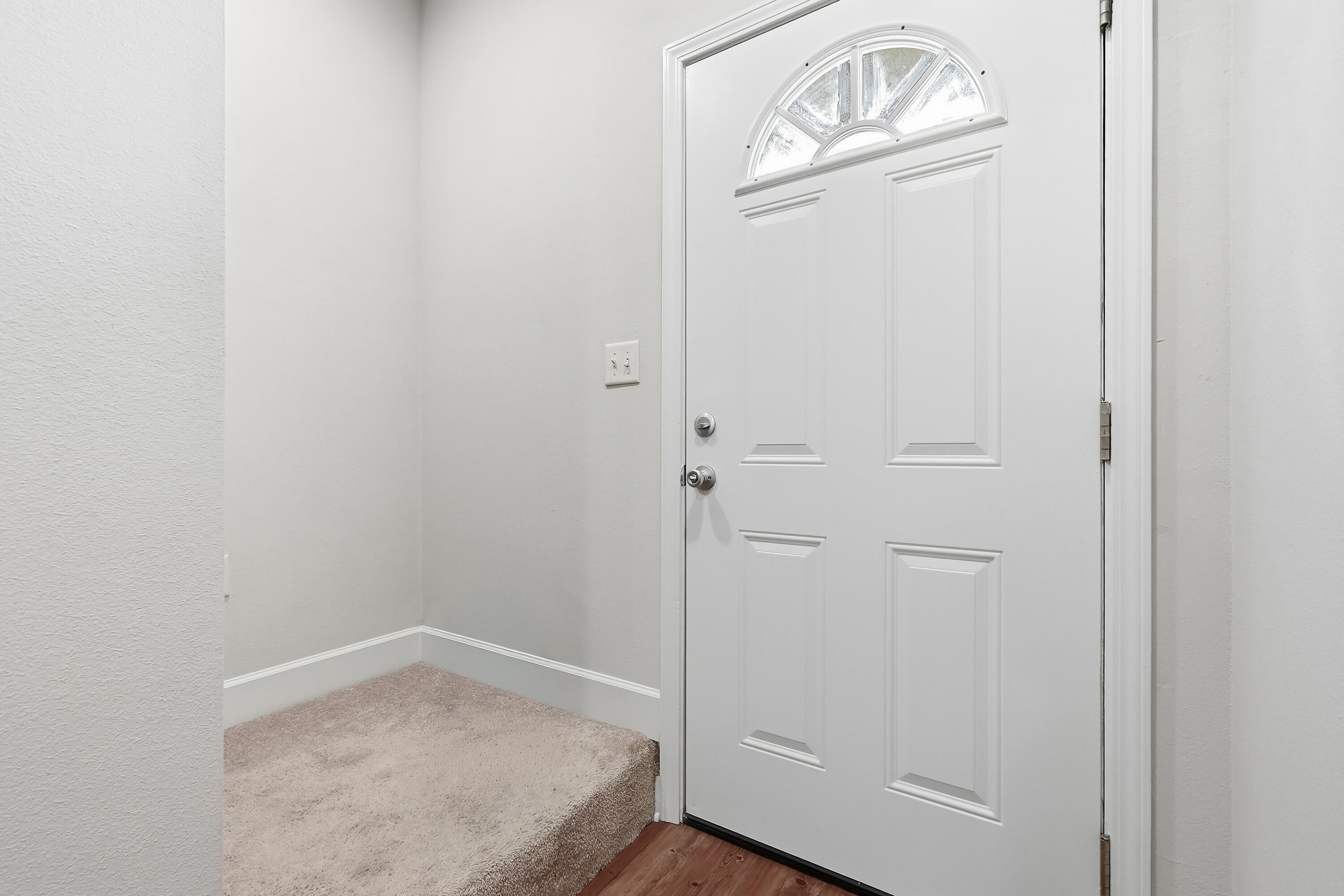 ARBOR LAKE PHASE II - Residential Lease