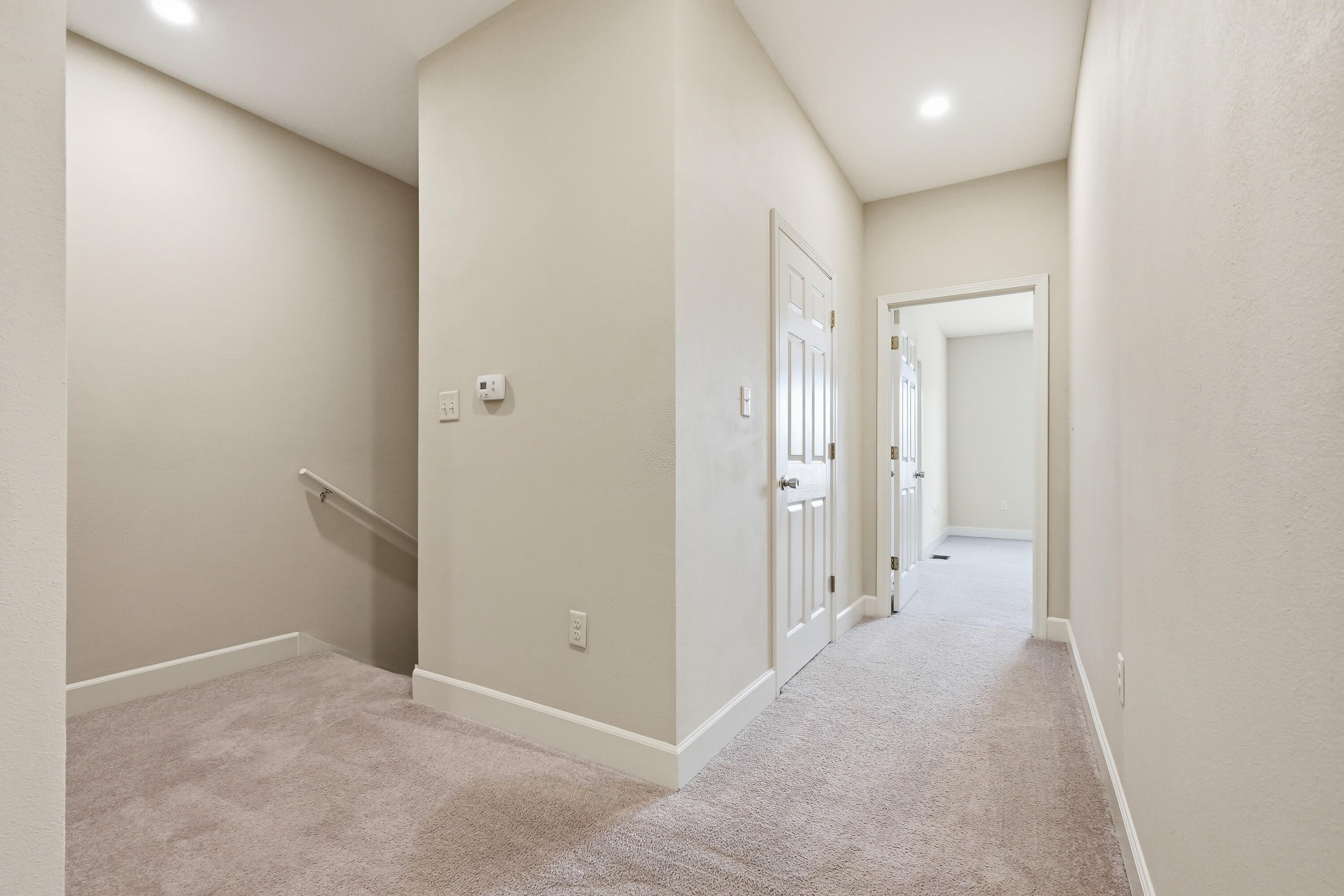 ARBOR LAKE PHASE II - Residential Lease