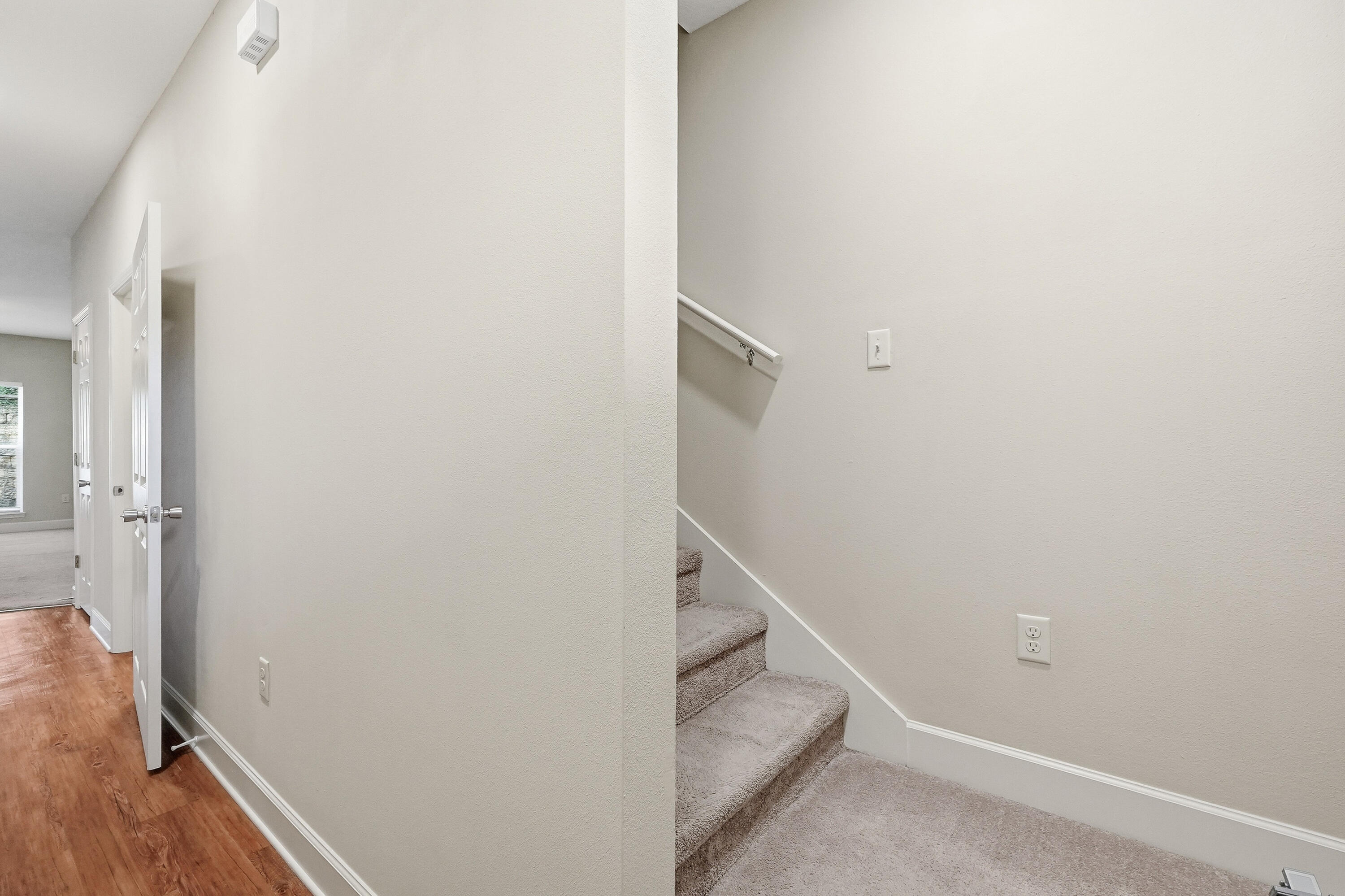 ARBOR LAKE PHASE II - Residential Lease