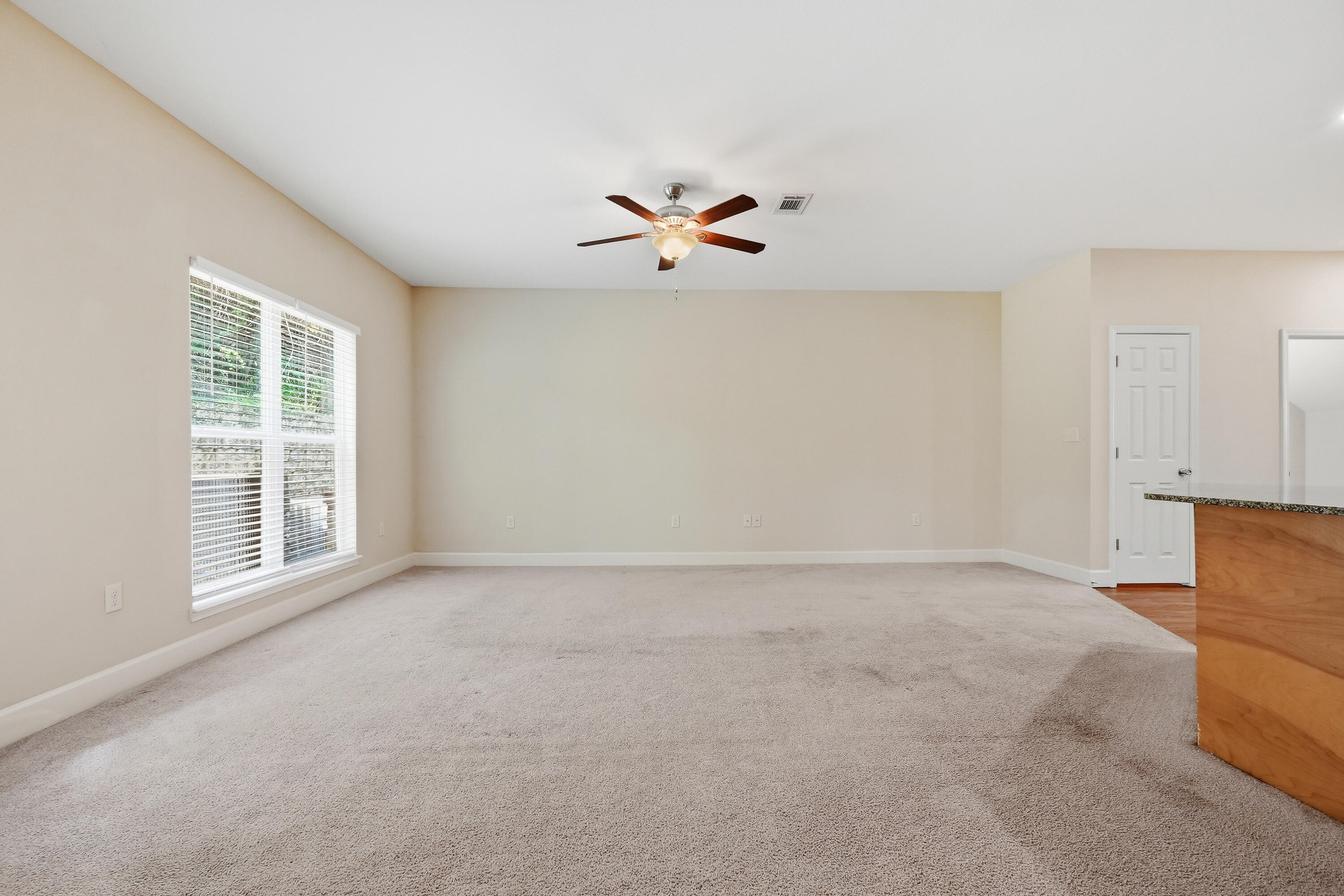 ARBOR LAKE PHASE II - Residential Lease