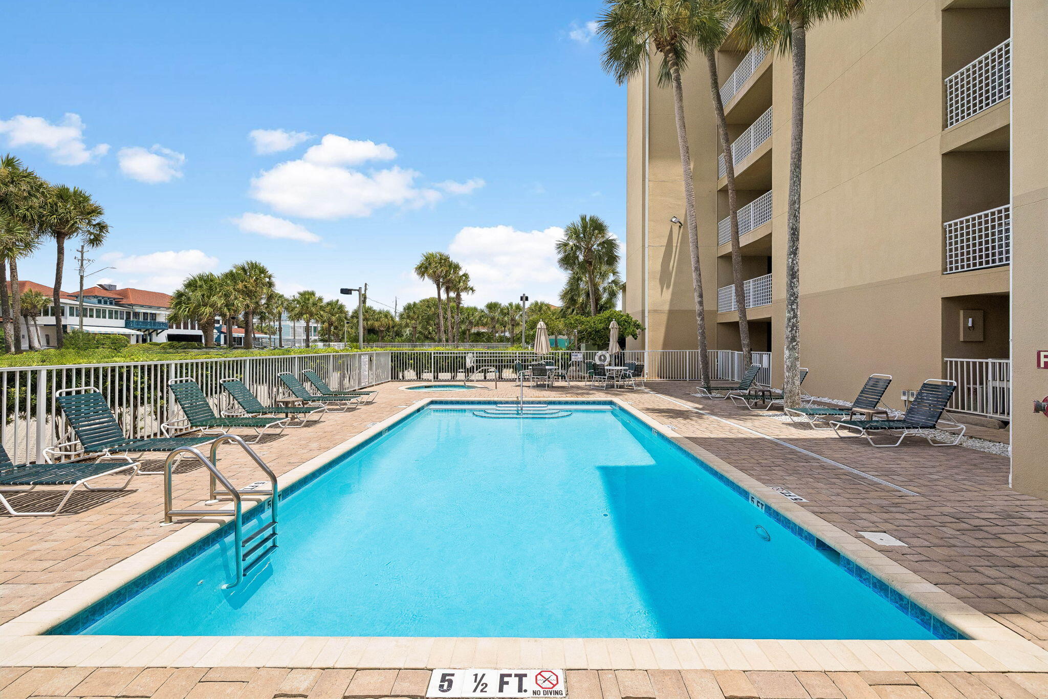 EMERALD DUNES CONDO - Residential