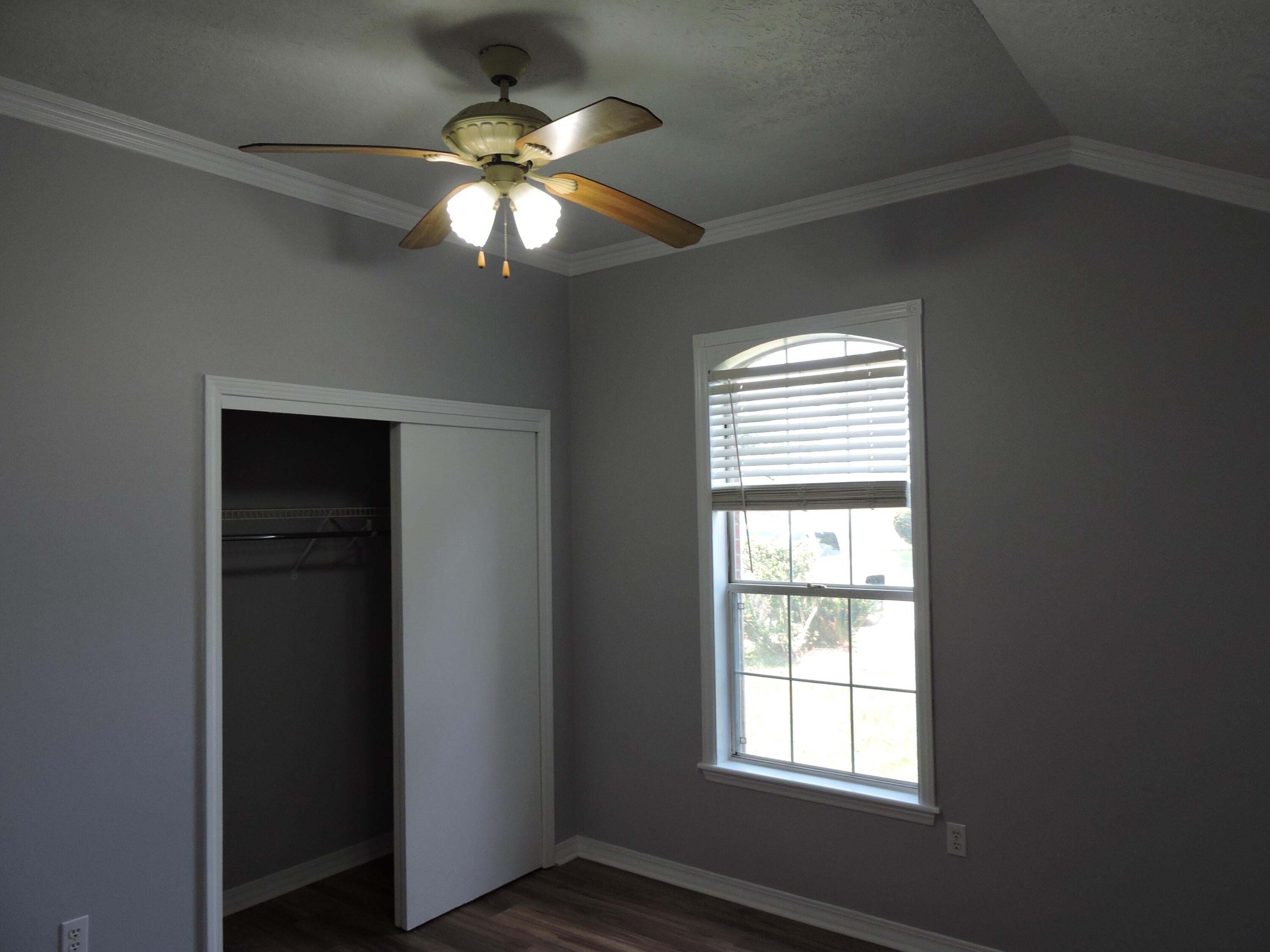 COUNTRYVIEW ESTATES 6TH ADDN PH2 - Residential Lease