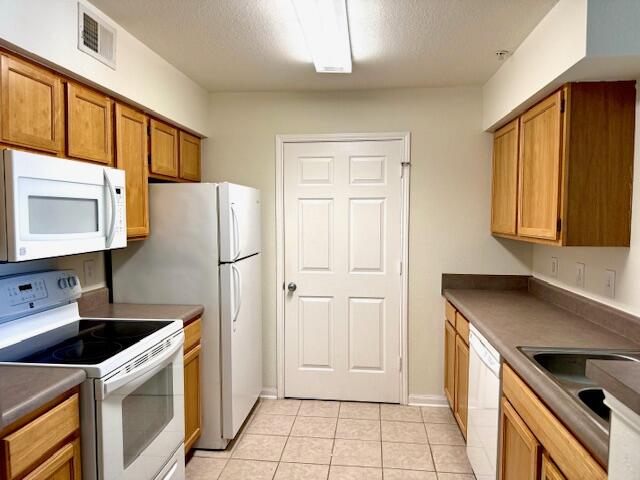 INDIAN LAKE - Residential Lease