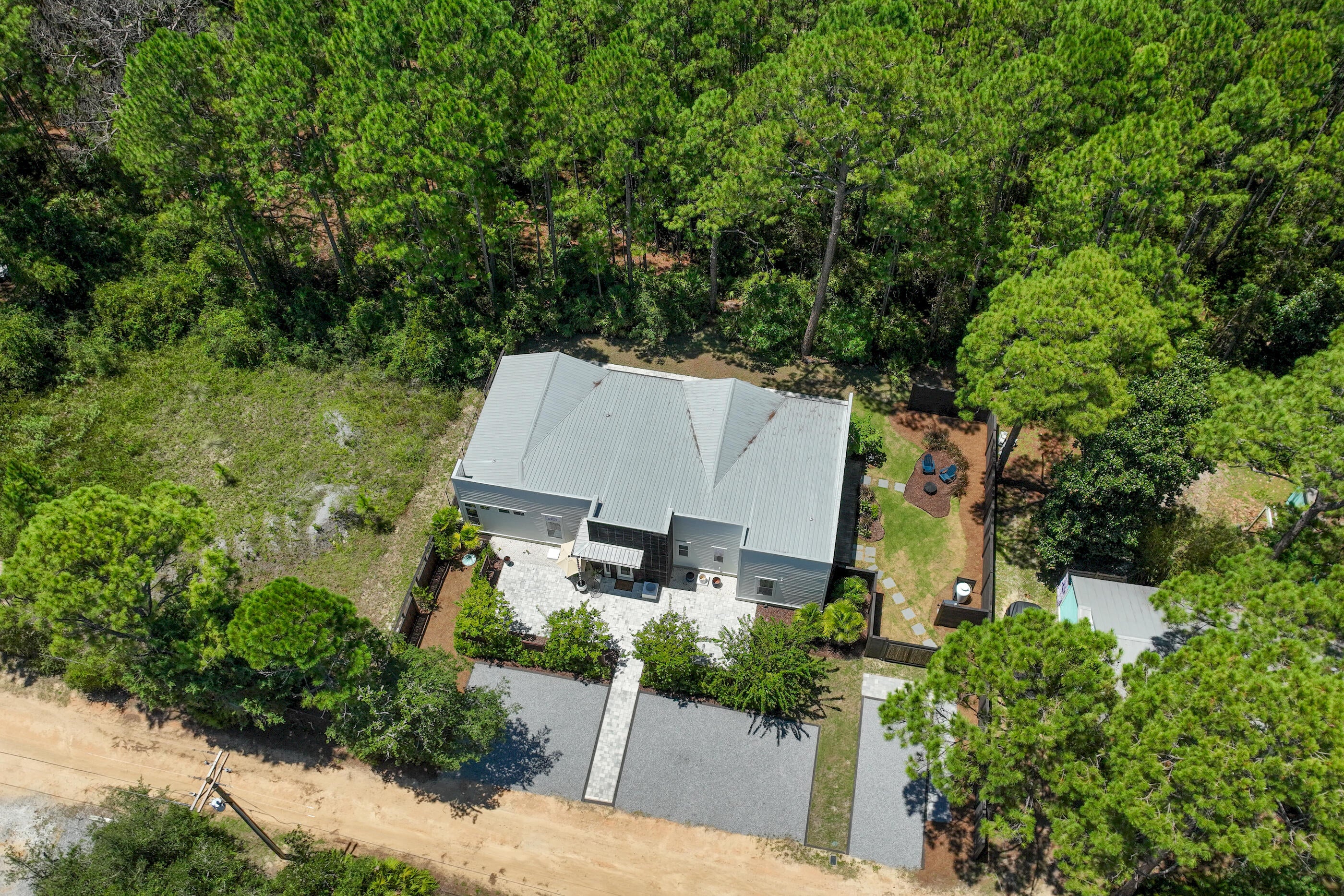 NO RECORDED SUBDIVISION - Residential