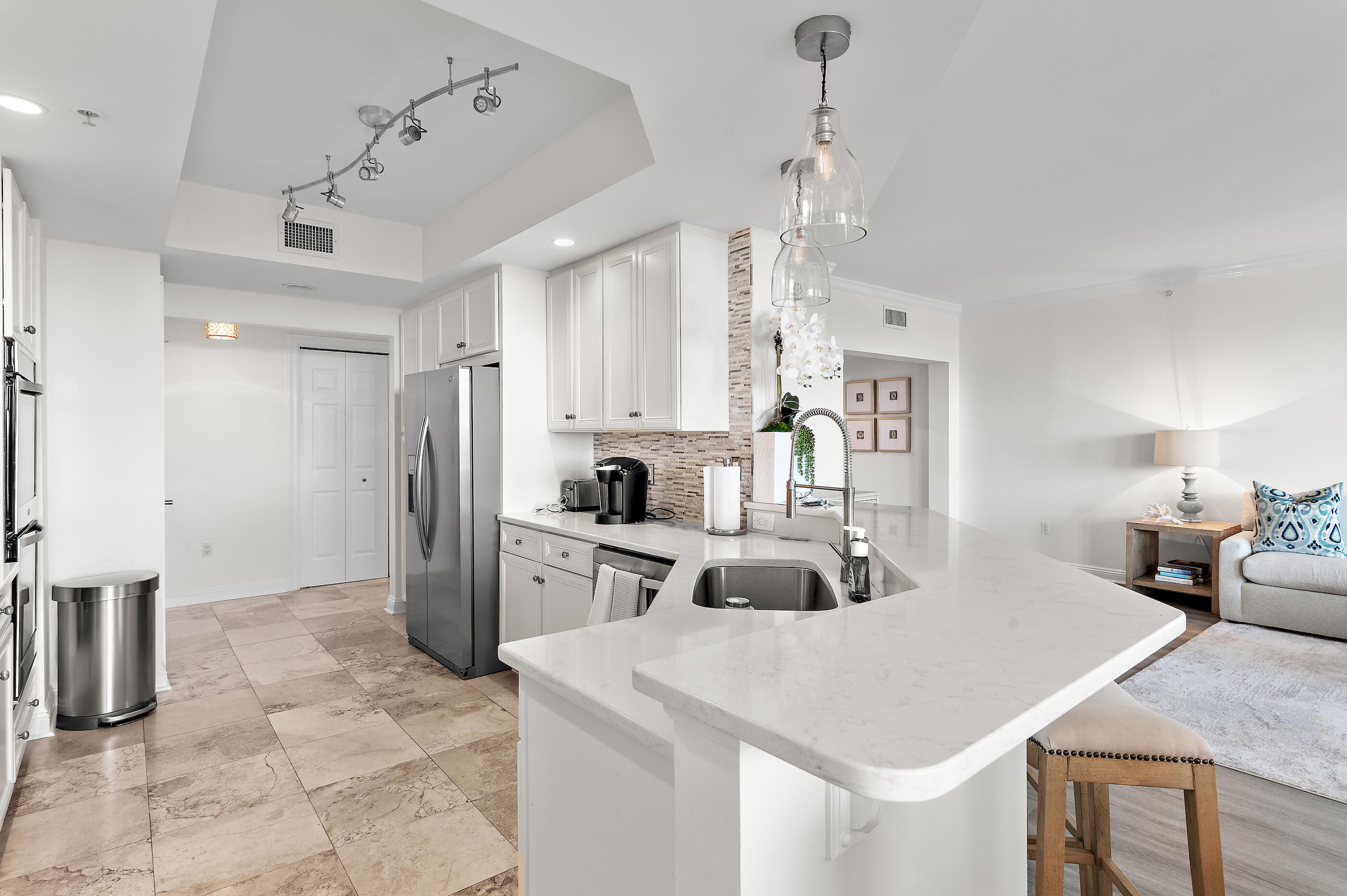 ONE BEACH CLUB DRIVE - Residential