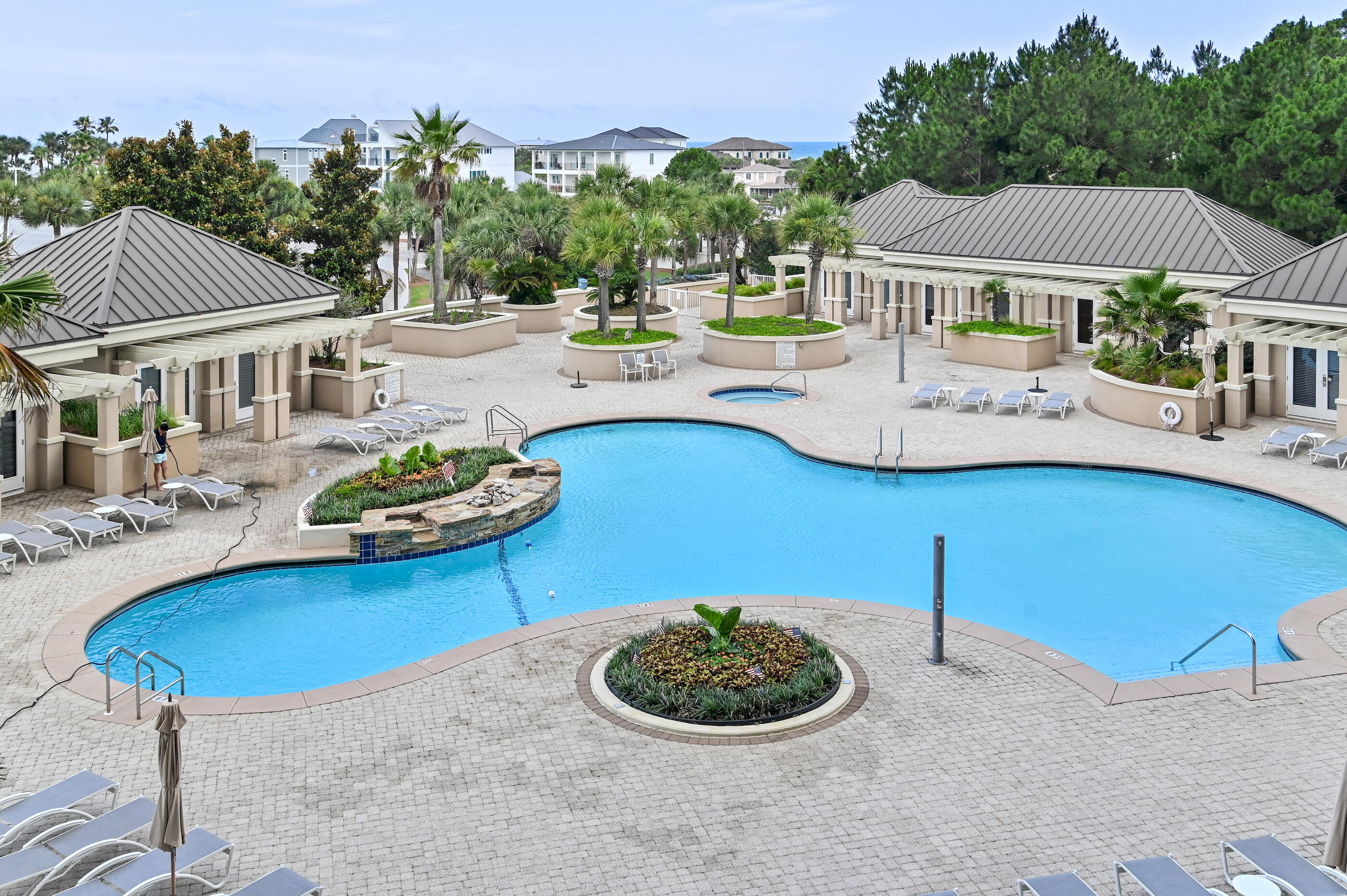 ONE BEACH CLUB DRIVE - Residential