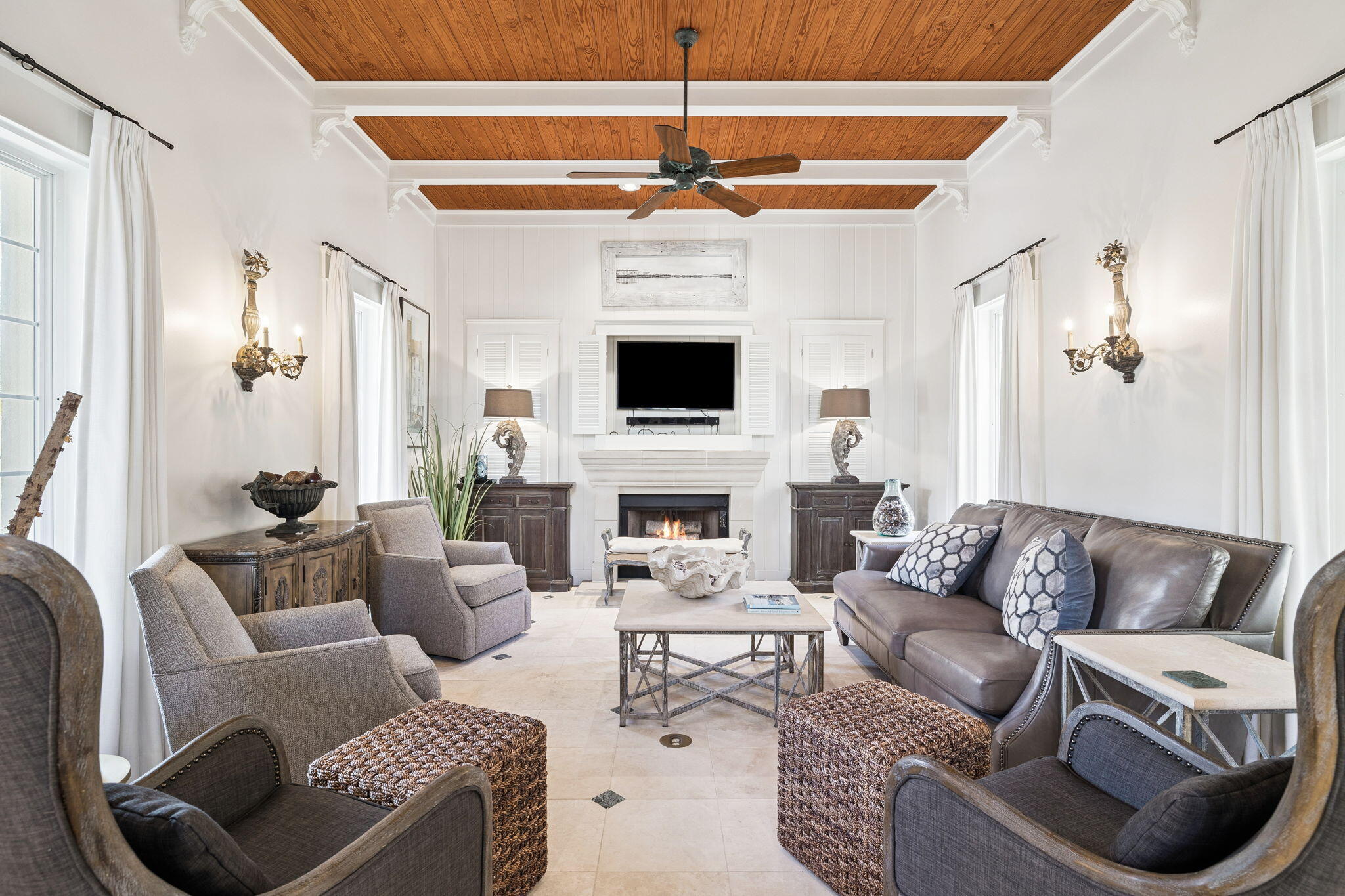 VILLAGE OF WHITE CLIFFS THE - Residential