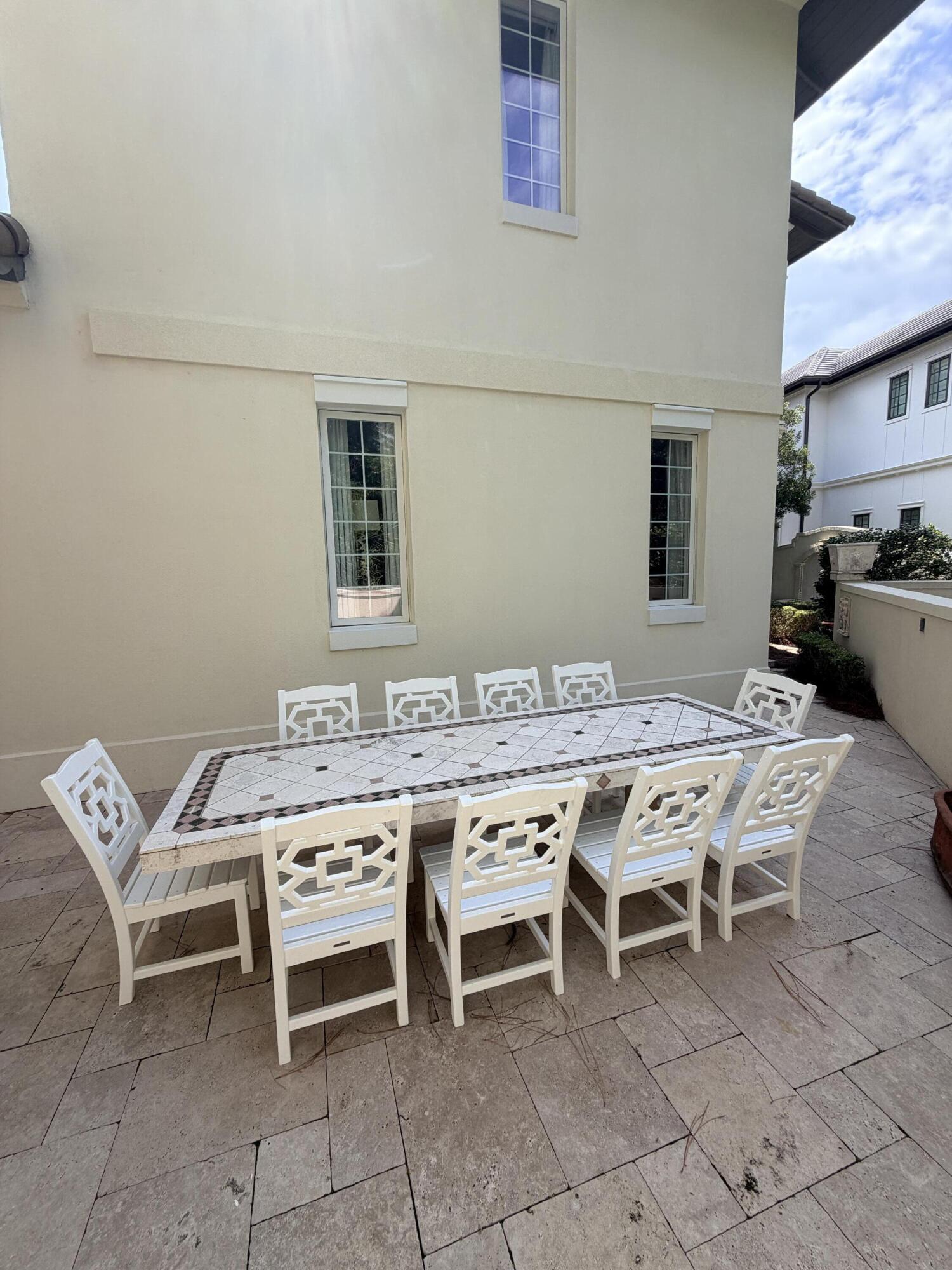 VILLAGE OF WHITE CLIFFS THE - Residential