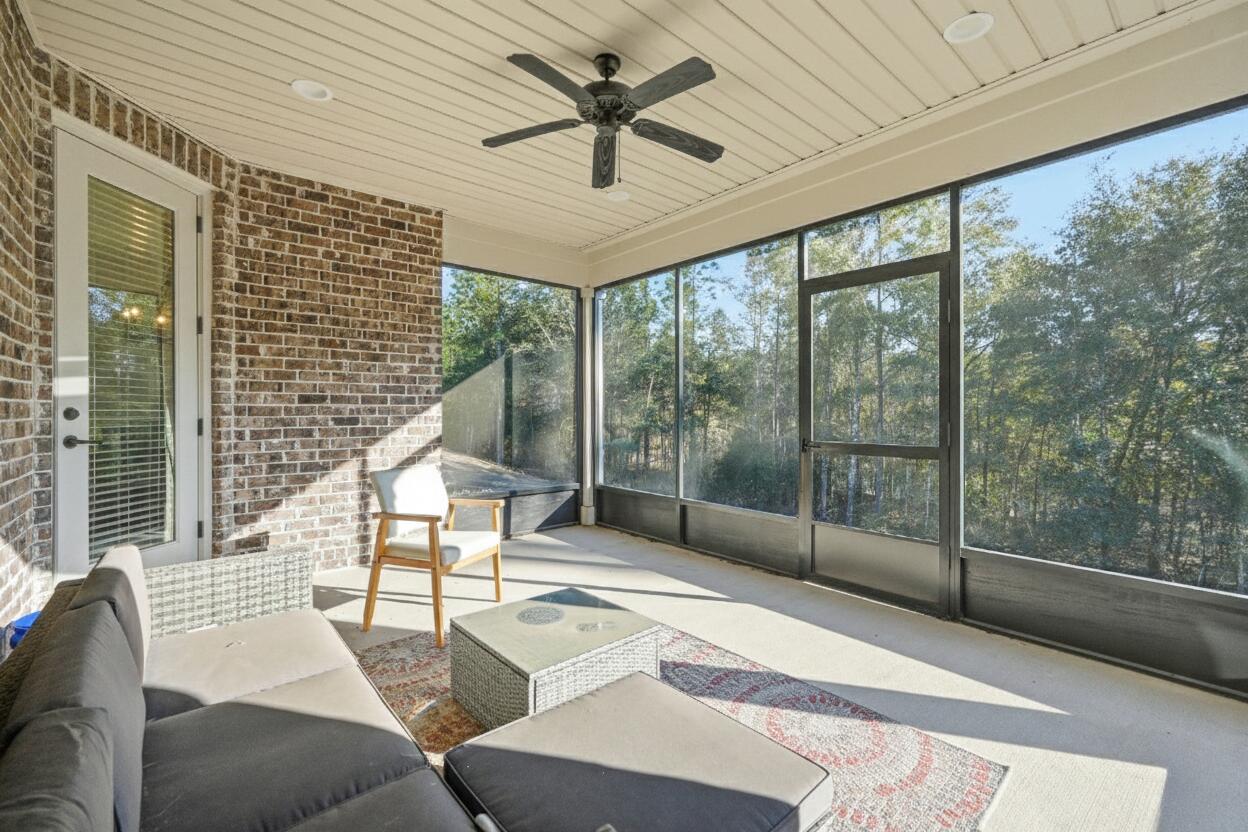 MILL CREEK FARMS - Residential