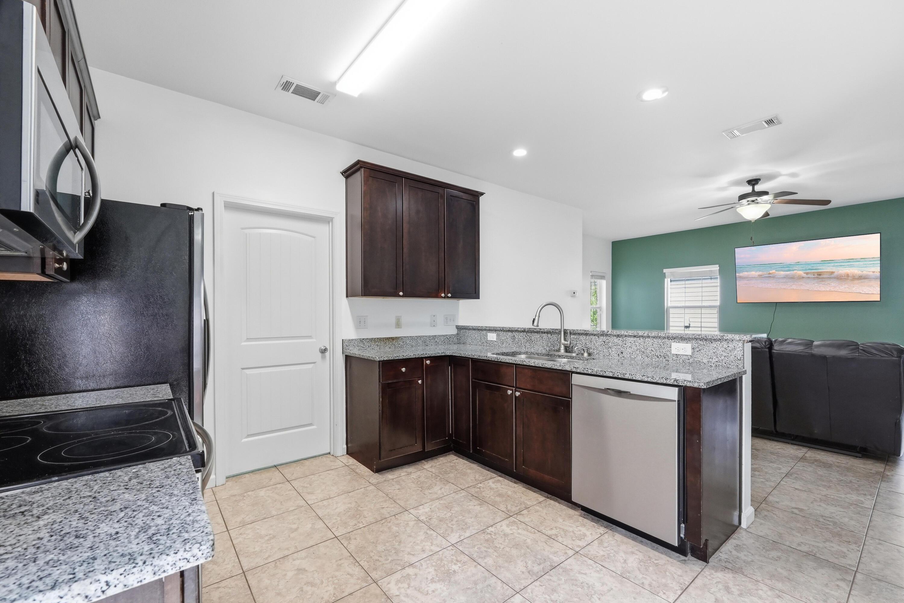 REDWOOD VILLAGE - Residential