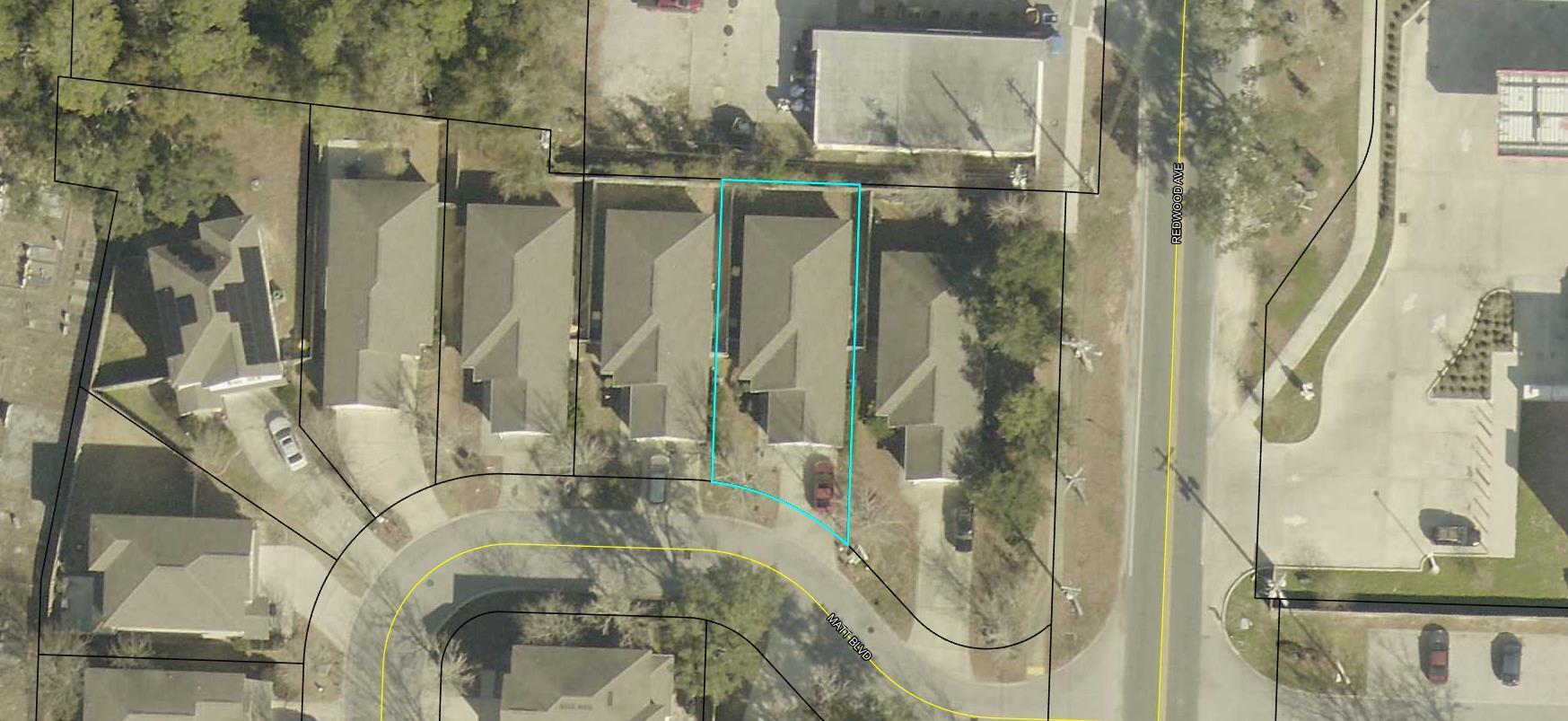 REDWOOD VILLAGE - Residential