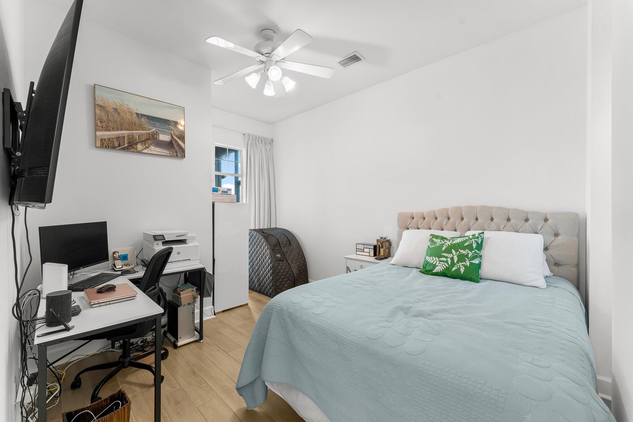 BAYSHORE GARDENS - Residential Lease