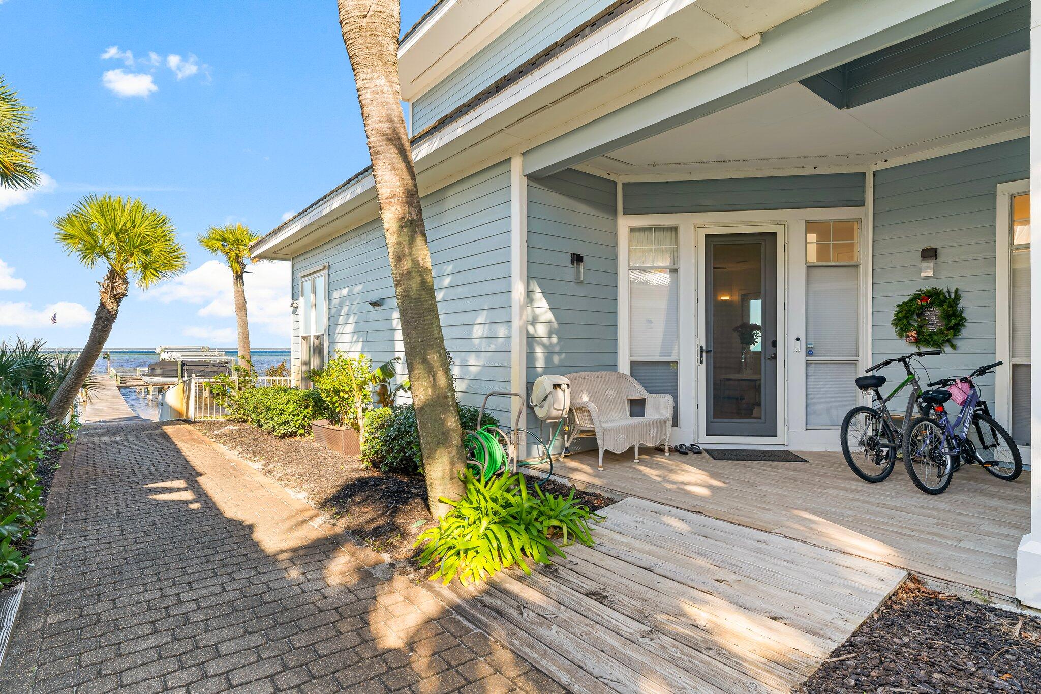 BAYSHORE GARDENS - Residential Lease