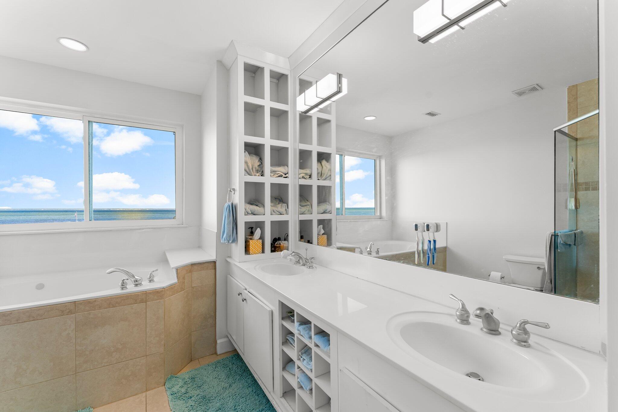 BAYSHORE GARDENS - Residential Lease