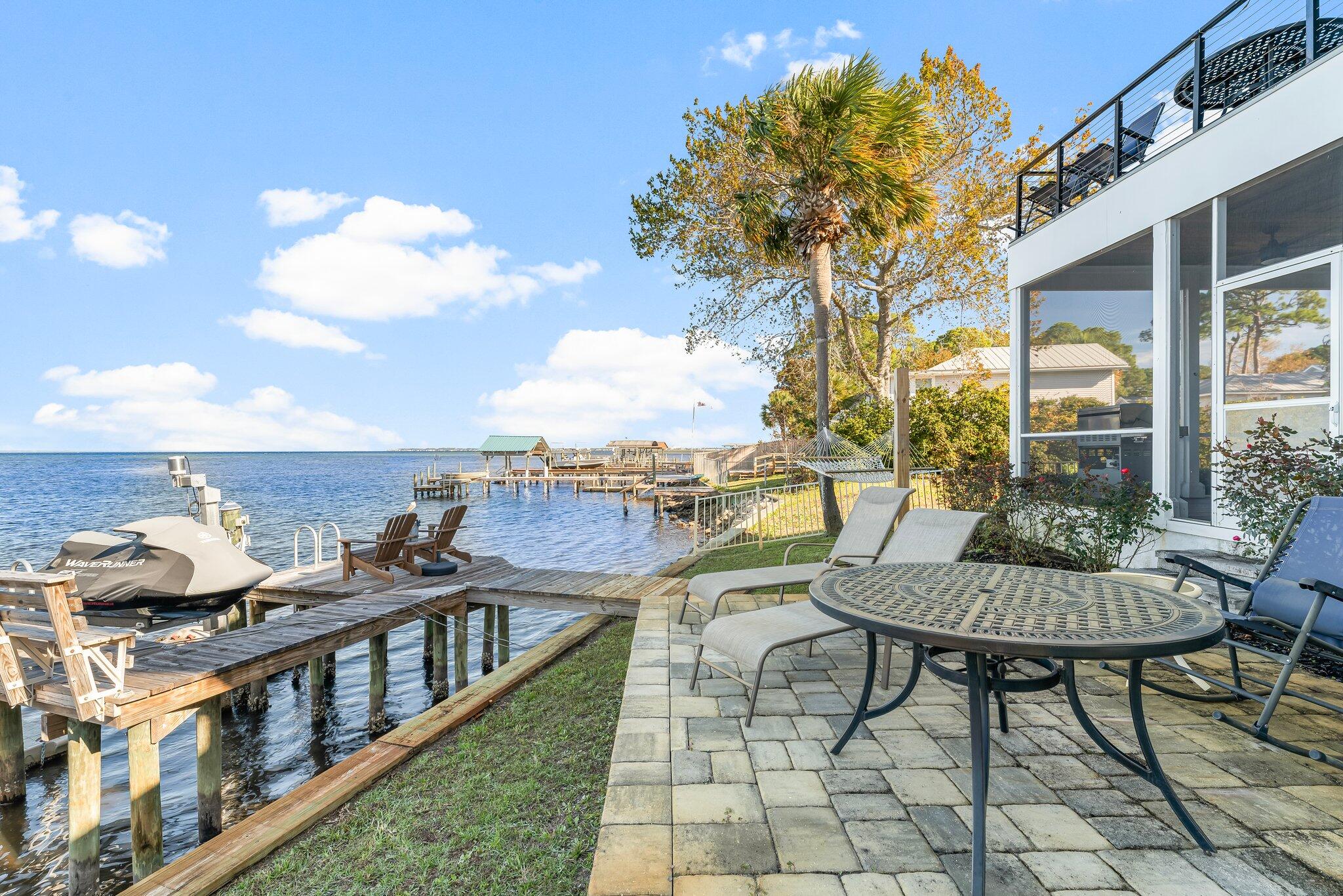 BAYSHORE GARDENS - Residential Lease