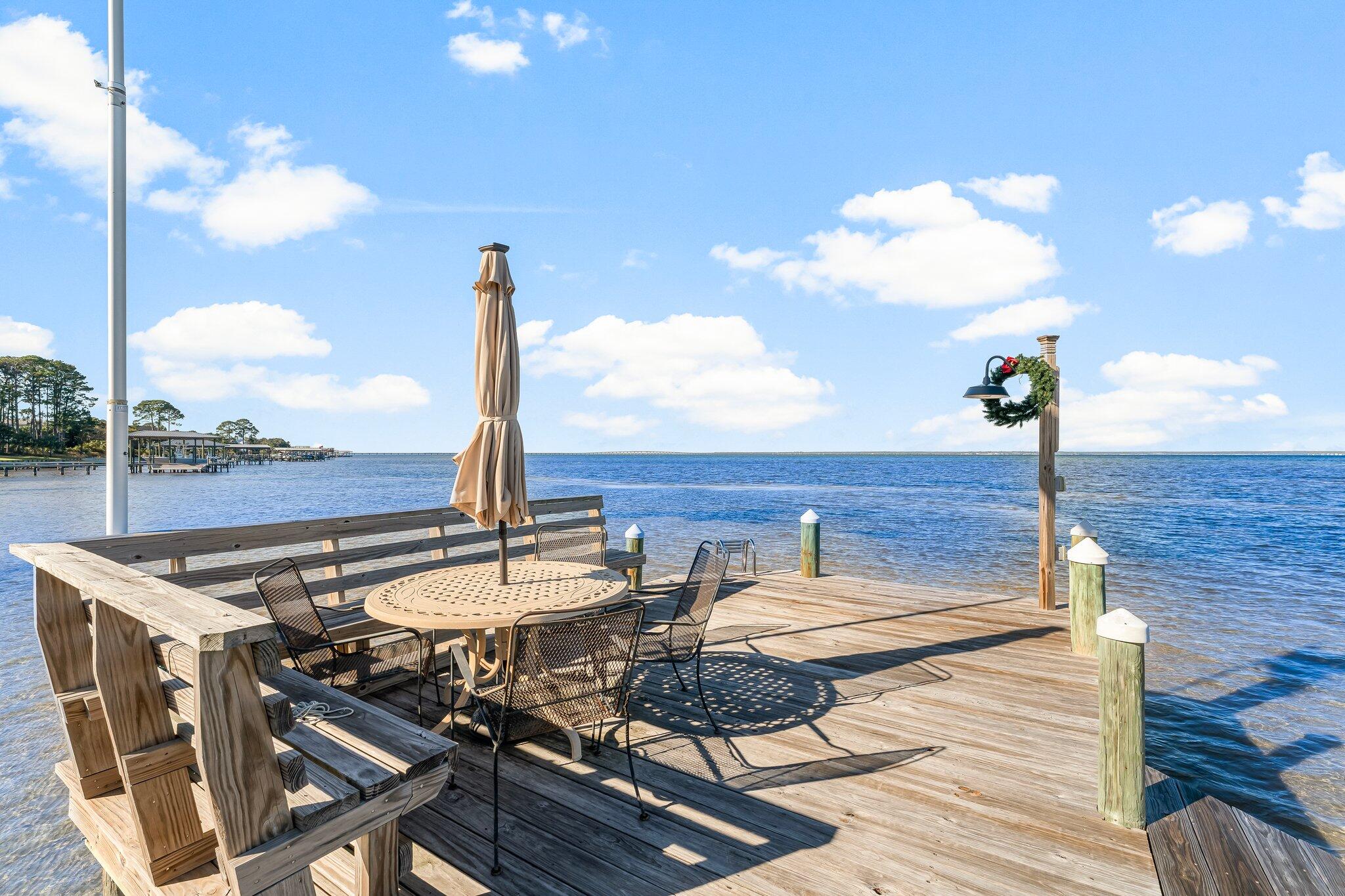 BAYSHORE GARDENS - Residential Lease